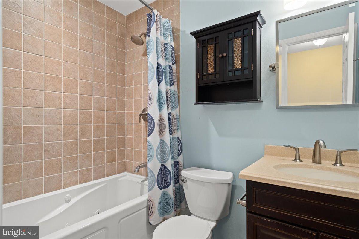 PINECREST - Residential Lease