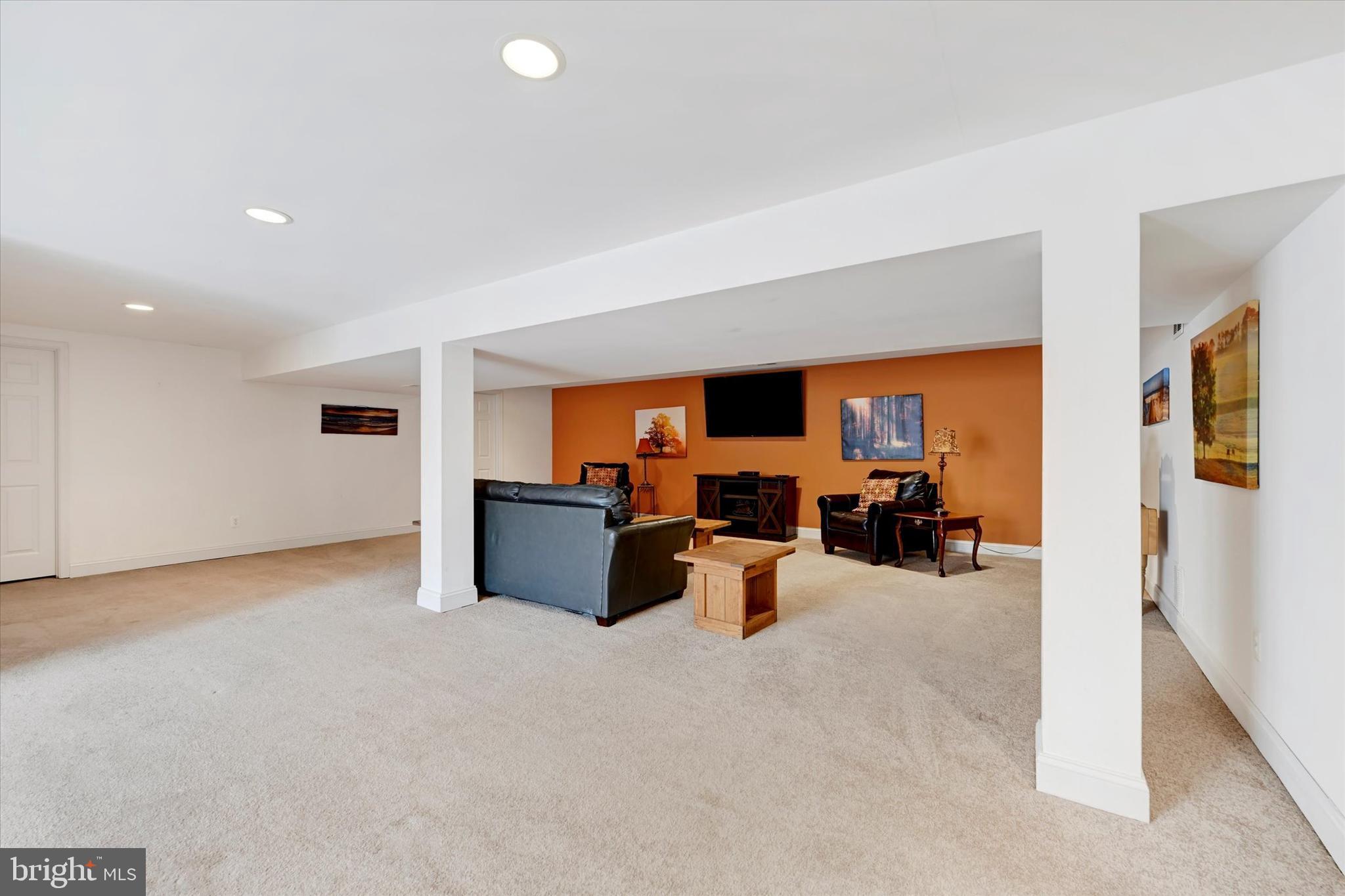 WINDEMERE - Residential