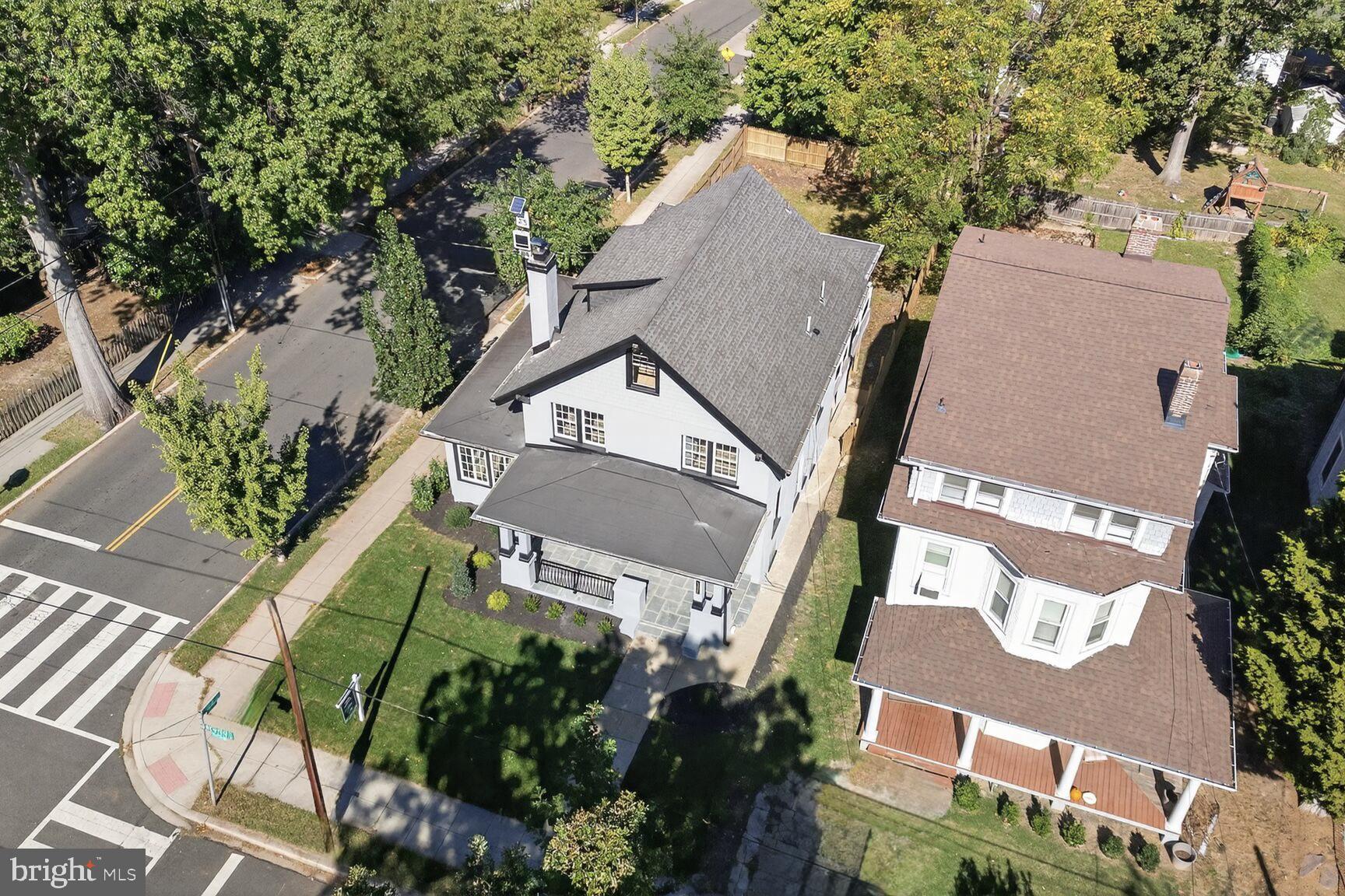 1400 NEWTON STREET NE