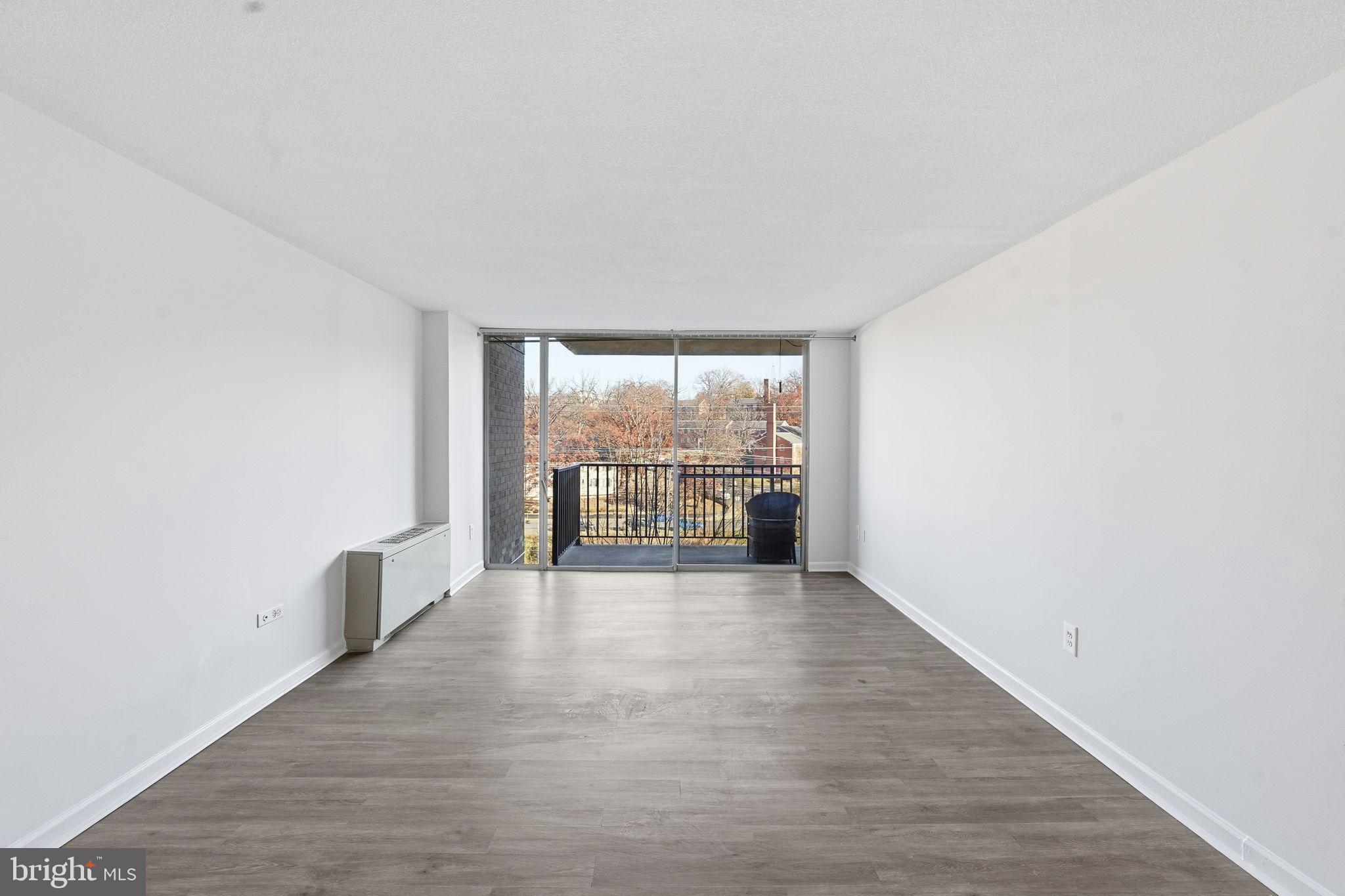 THE CARLTON - Residential