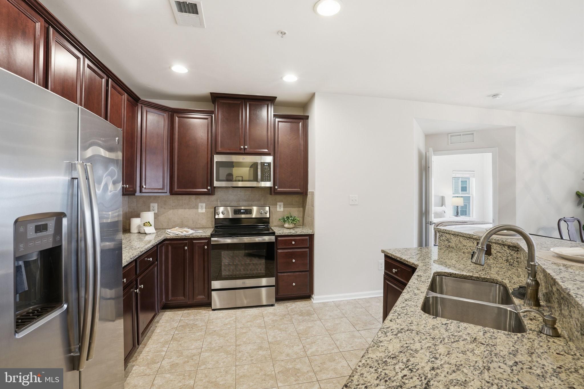 LINTON AT BALLENGER - Residential