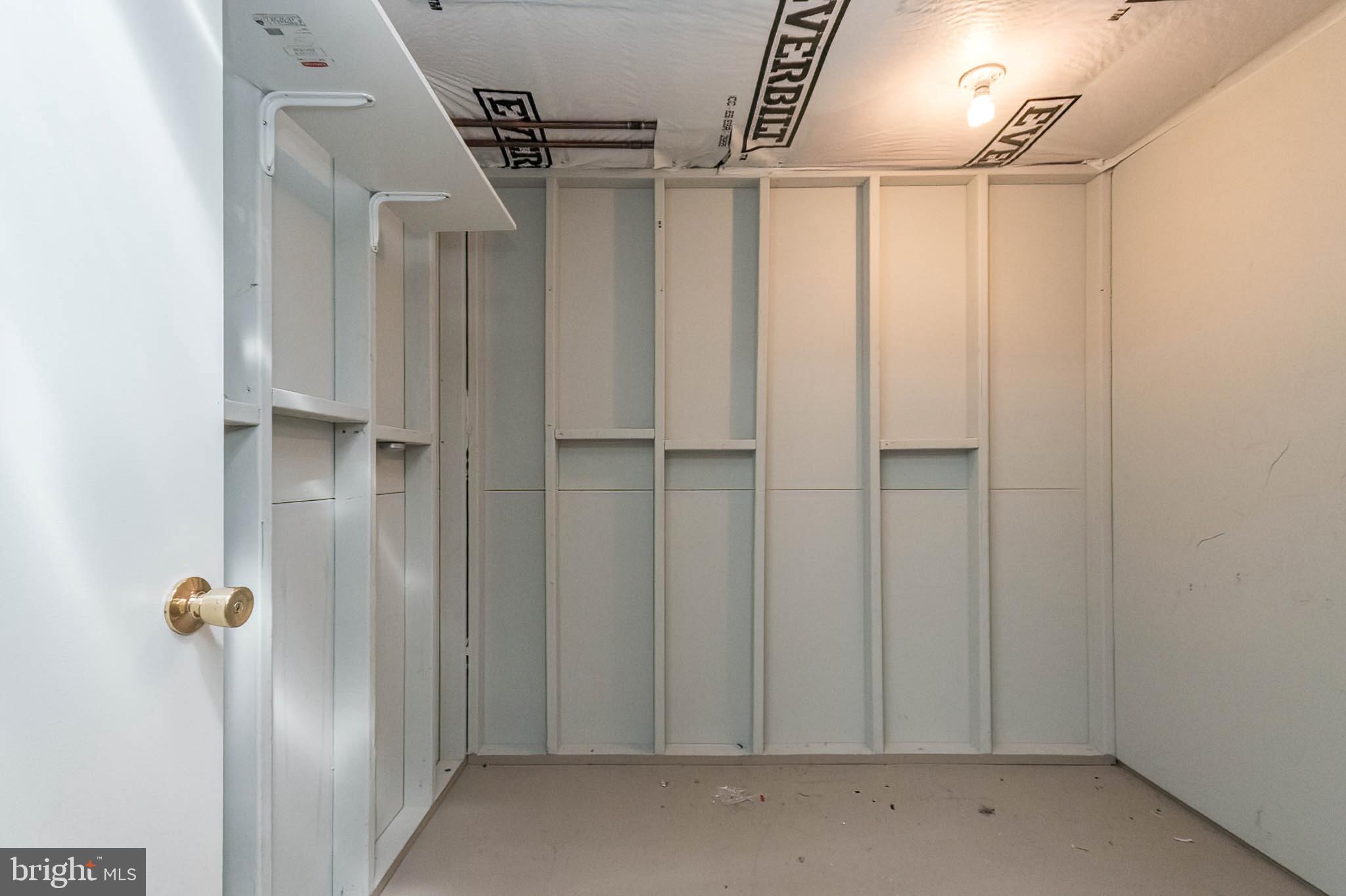 KEYS FERRY ACRES - Residential