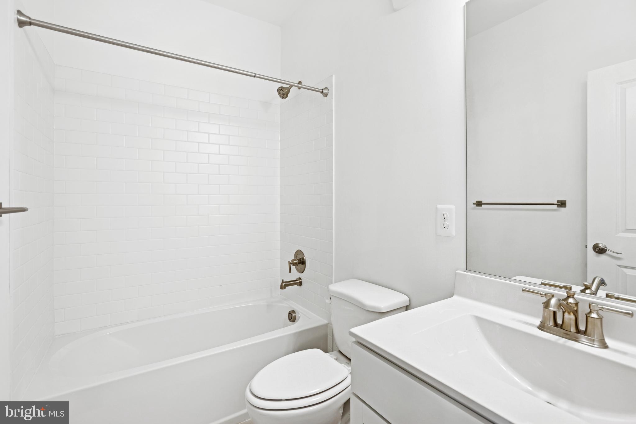 LOCKE LANDING - Residential