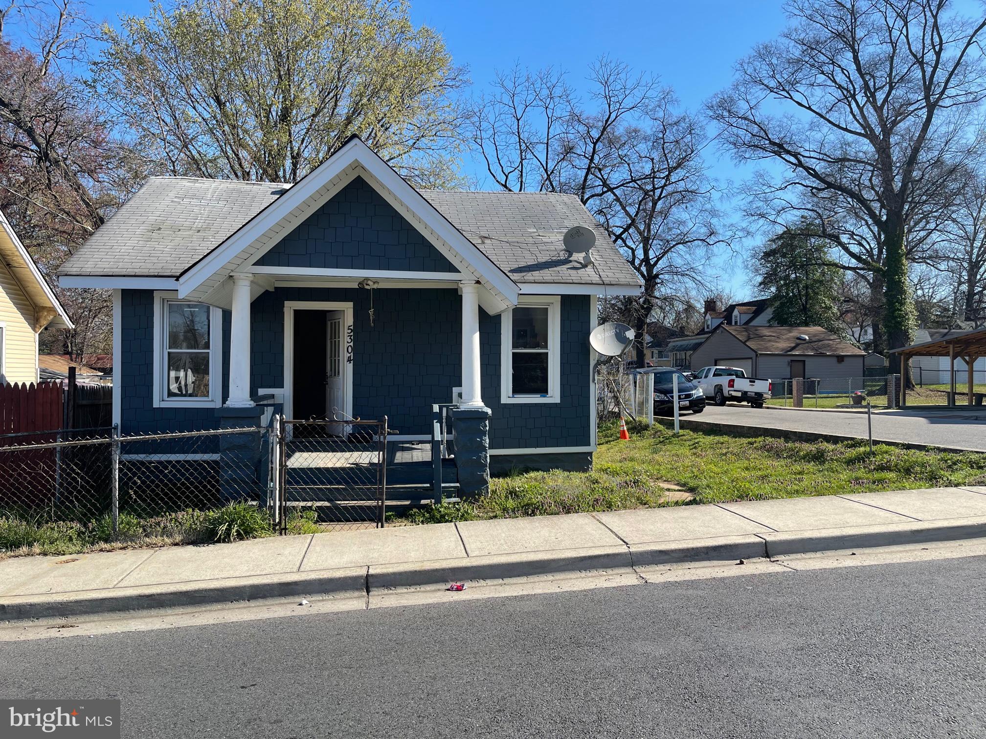 ROGERS HEIGHTS - Residential