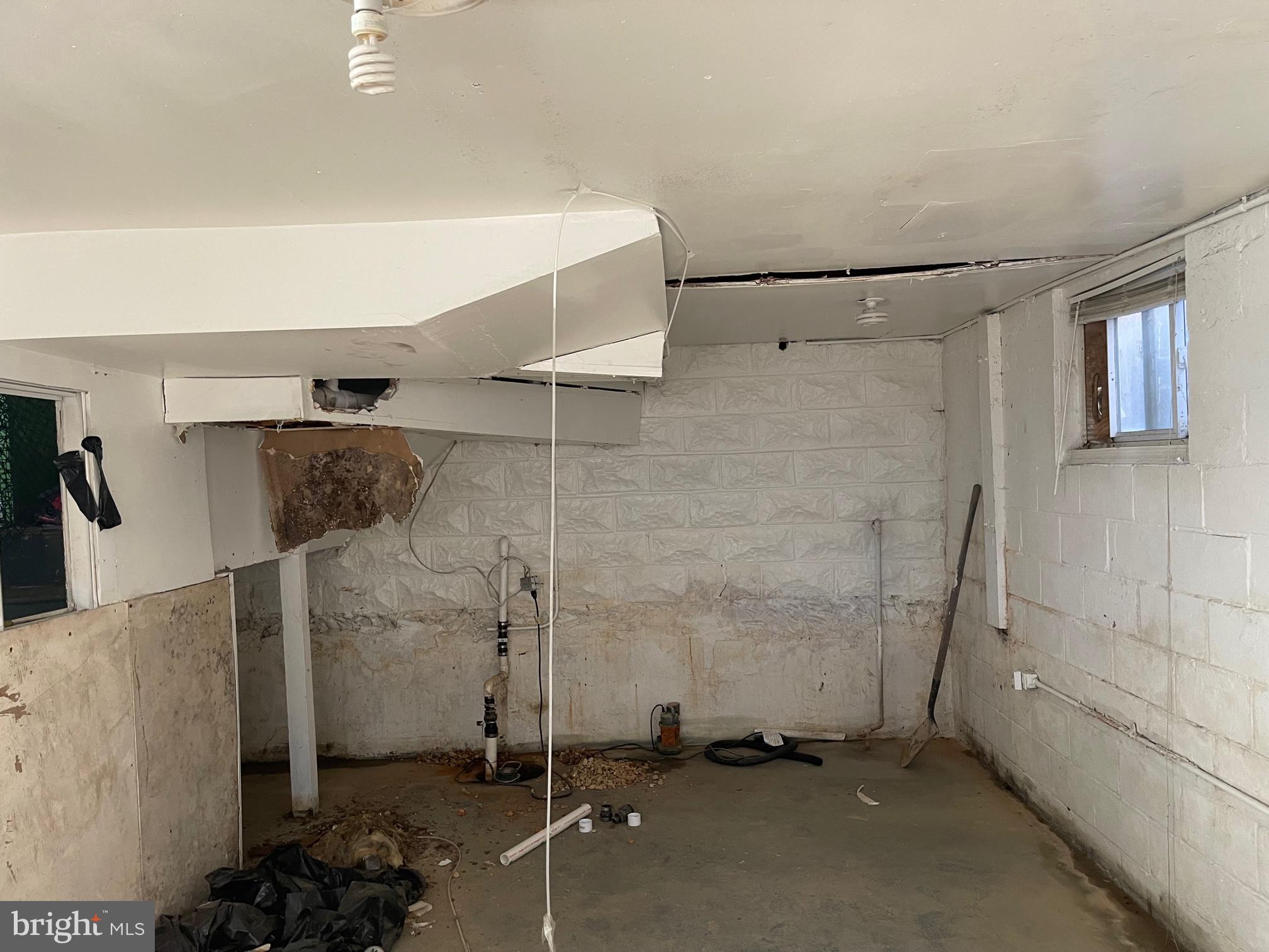 ROGERS HEIGHTS - Residential