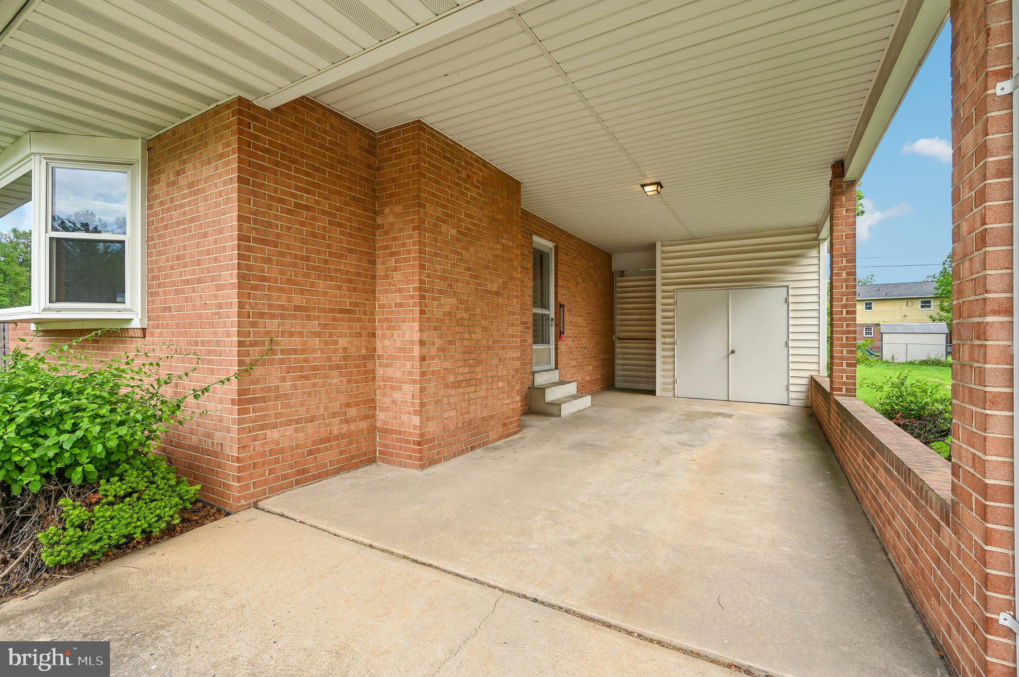 707 MIDWAY DRIVE