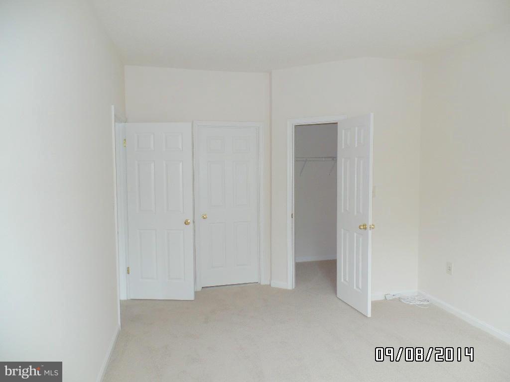 BRISTOL PARK - Residential