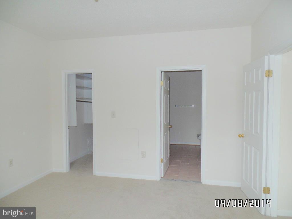 BRISTOL PARK - Residential