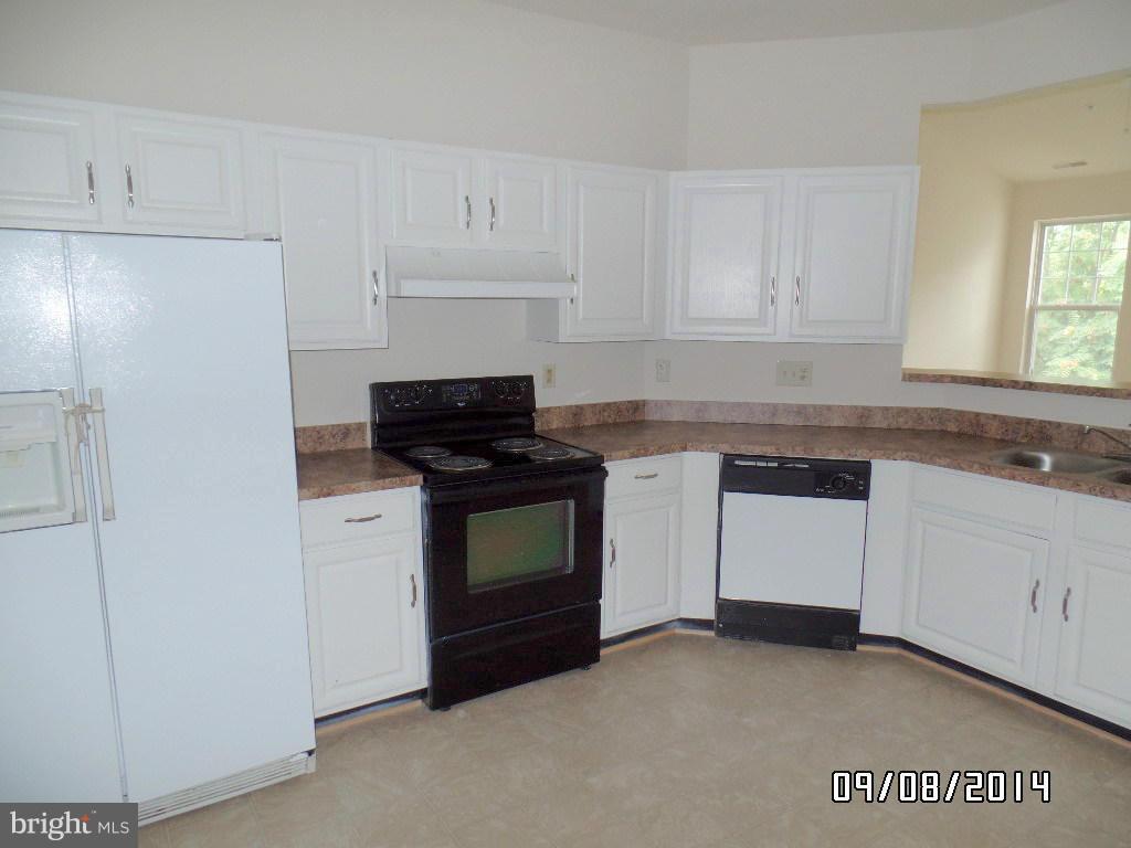 BRISTOL PARK - Residential