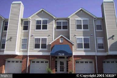 BRISTOL PARK - Residential