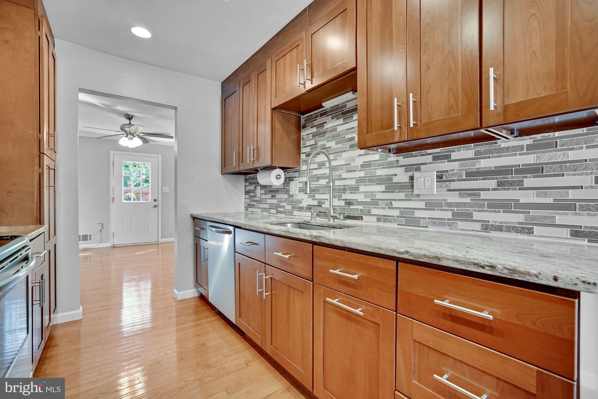 CEDAR GROVE PARK - Residential Lease