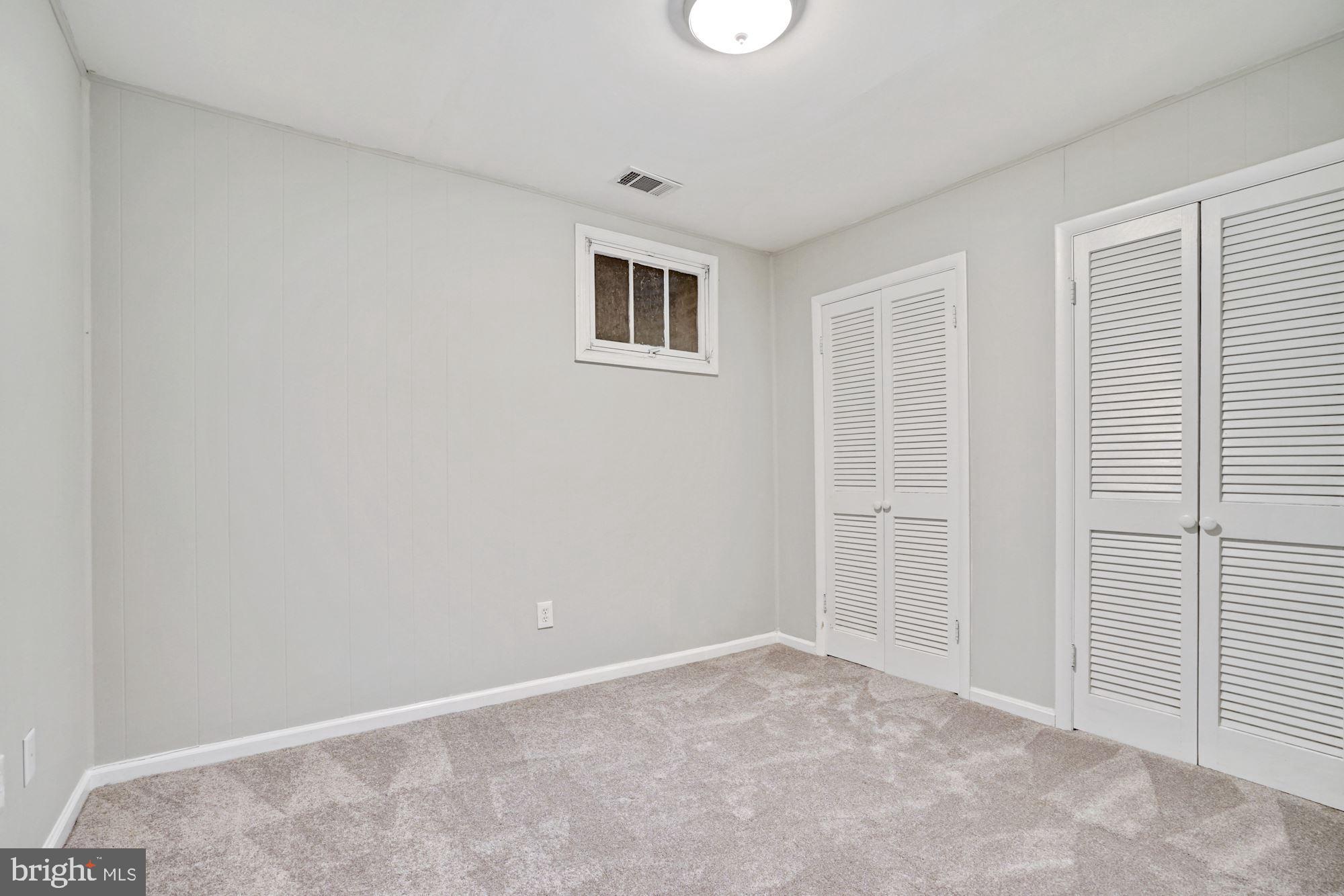 CEDAR GROVE PARK - Residential Lease