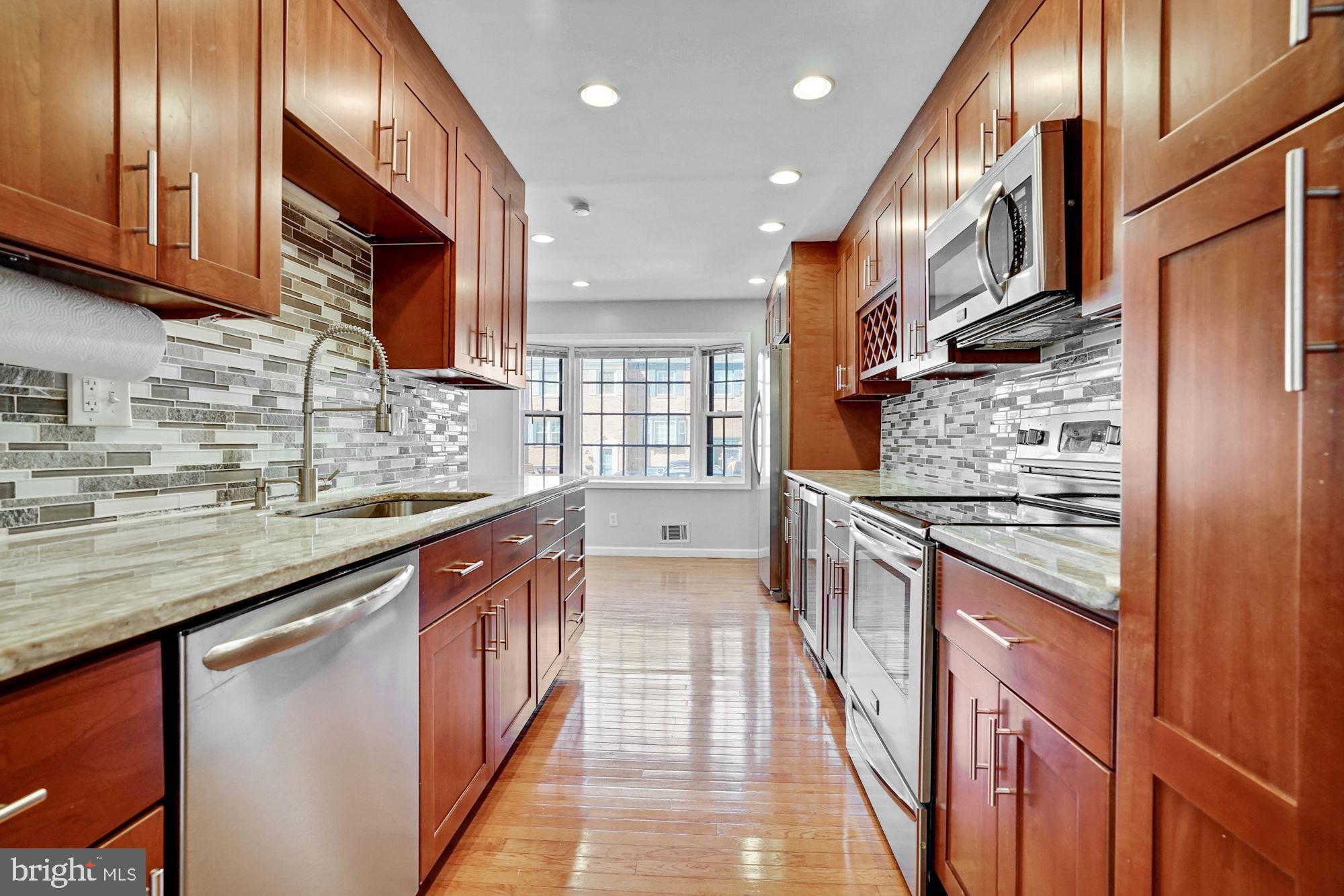 CEDAR GROVE PARK - Residential Lease