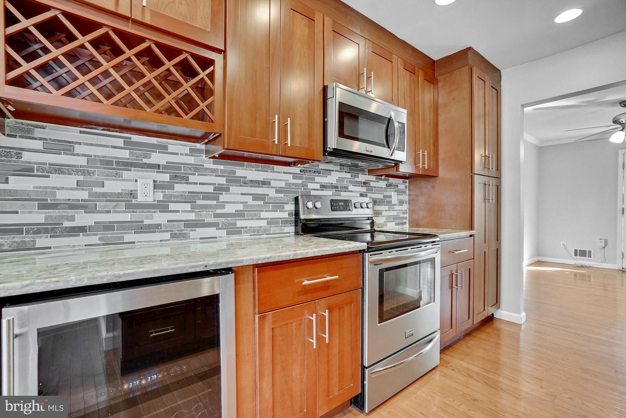 CEDAR GROVE PARK - Residential Lease