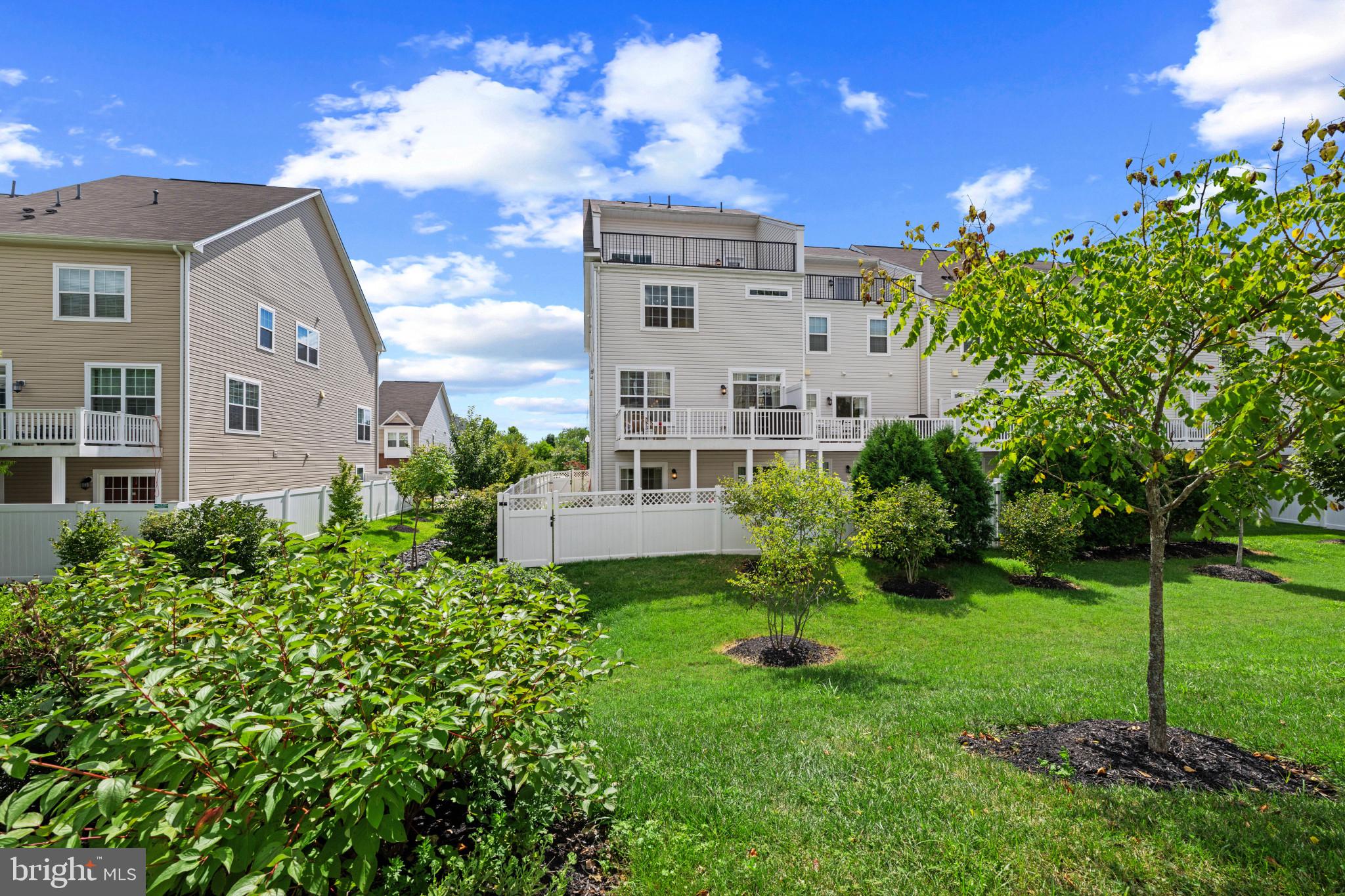 2763 LADY SLIPPER ROAD