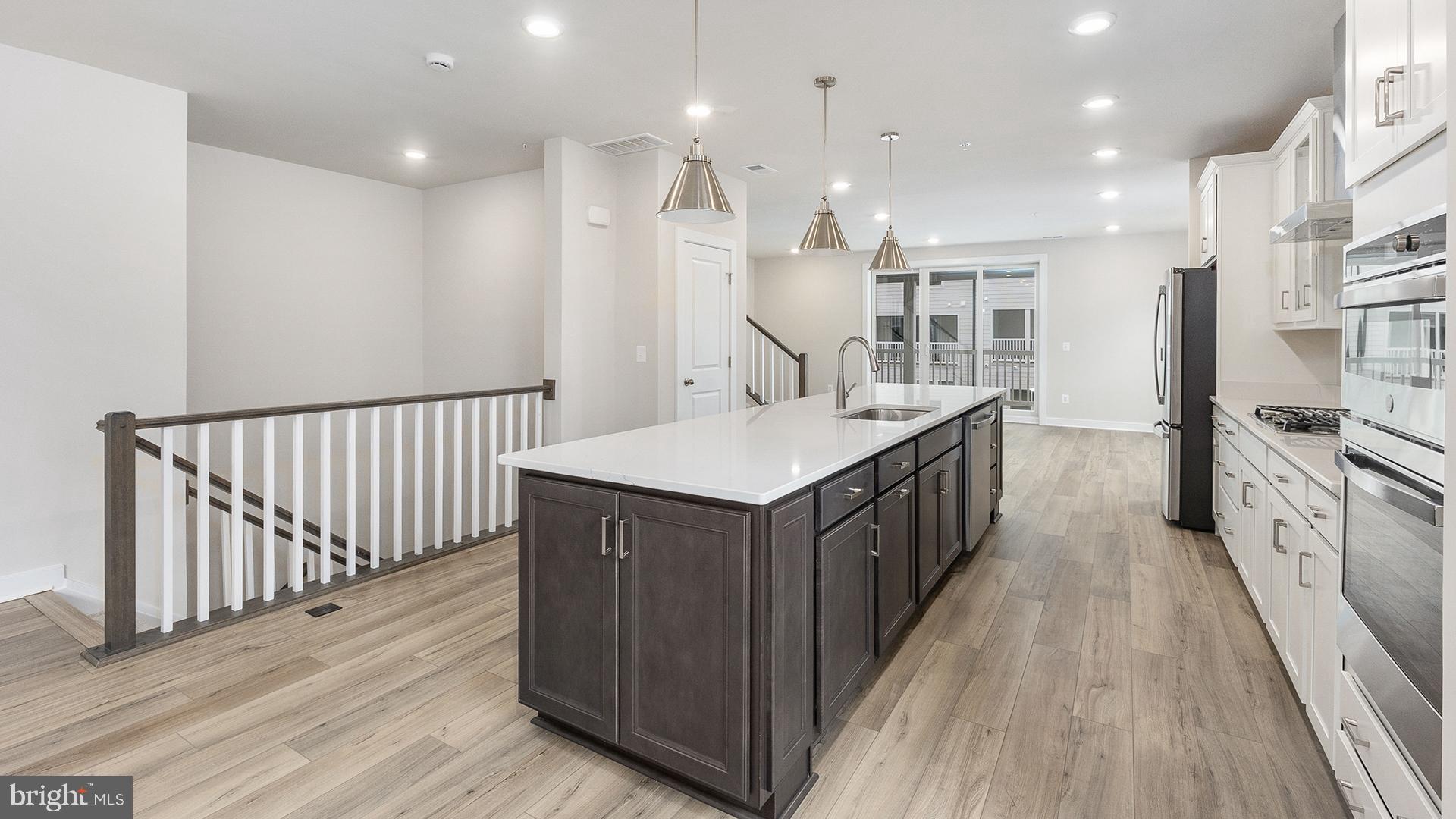 20816 CLOONGEE TERRACE