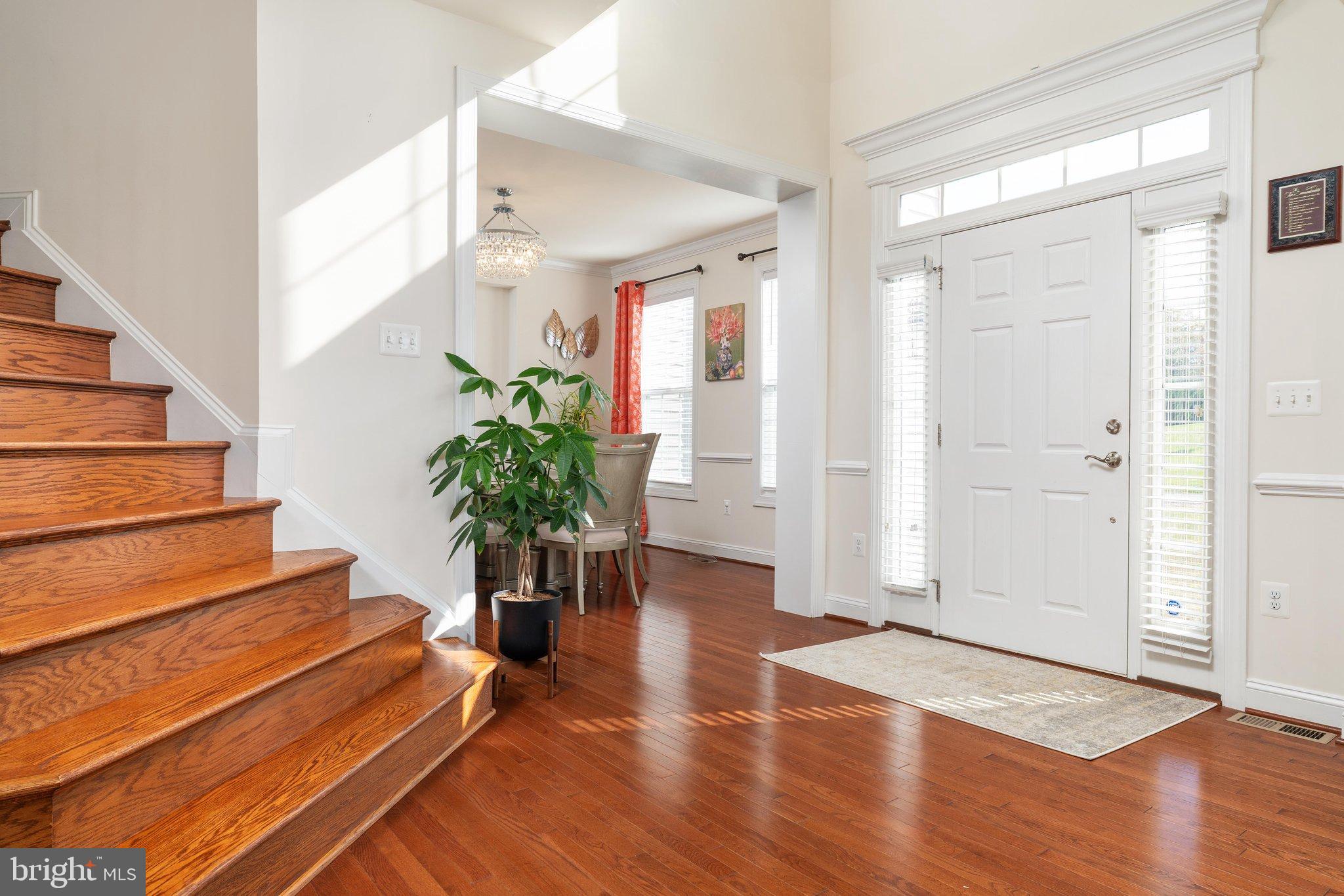121 BROOKE POINT COURT