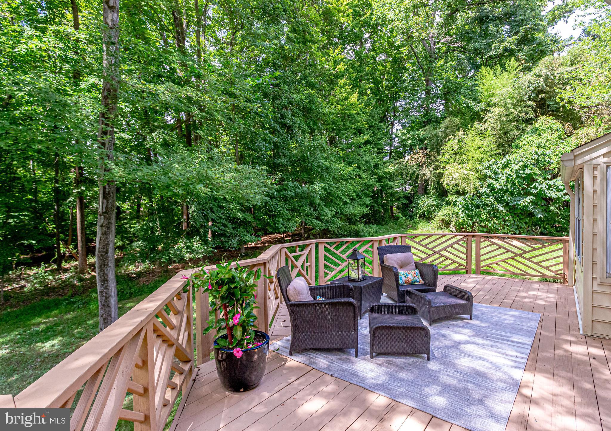 LANGLEY OAKS - Residential