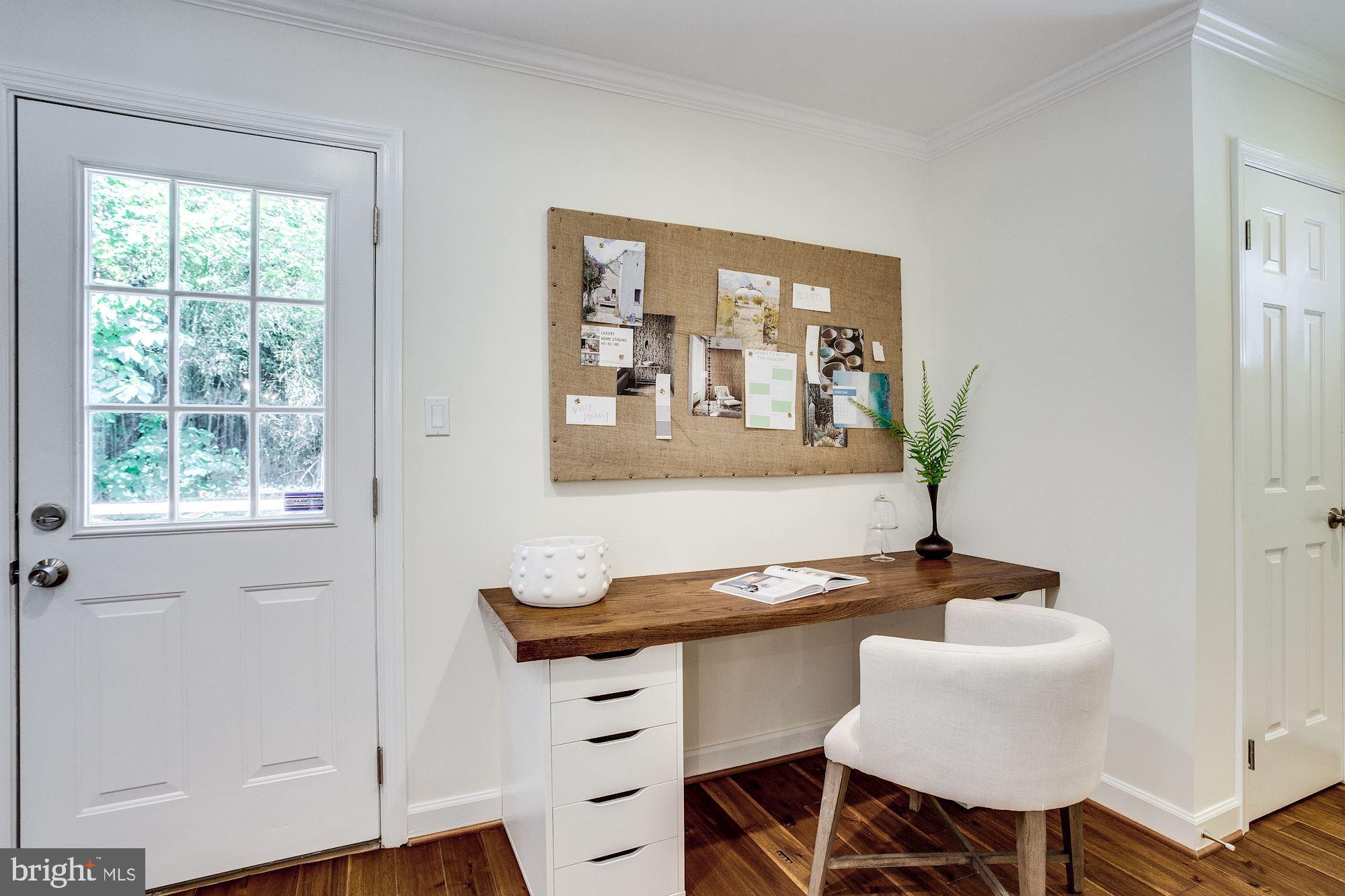 LANGLEY OAKS - Residential