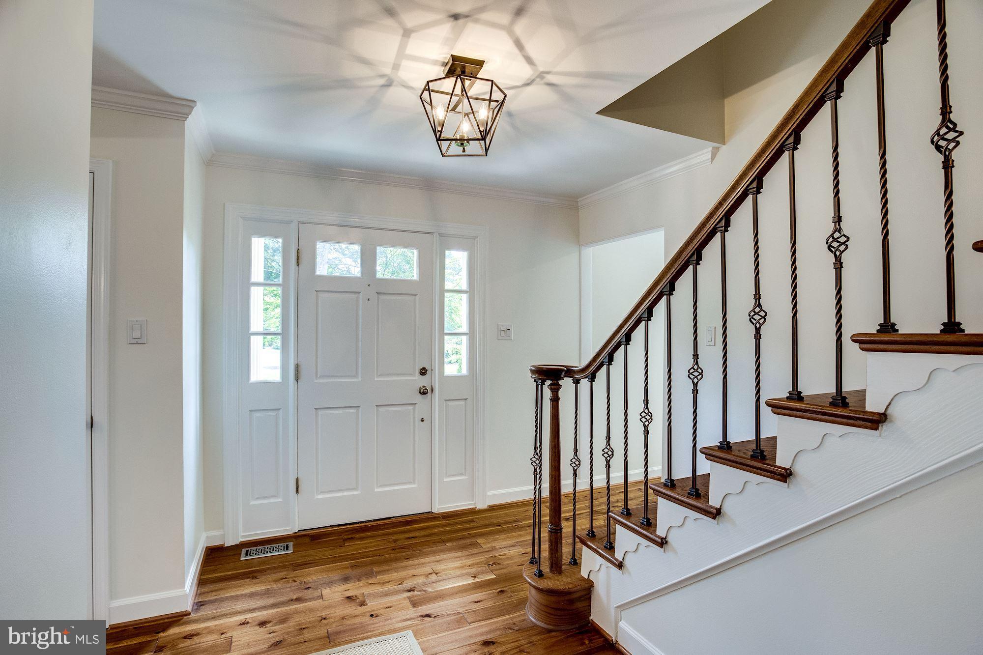 LANGLEY OAKS - Residential