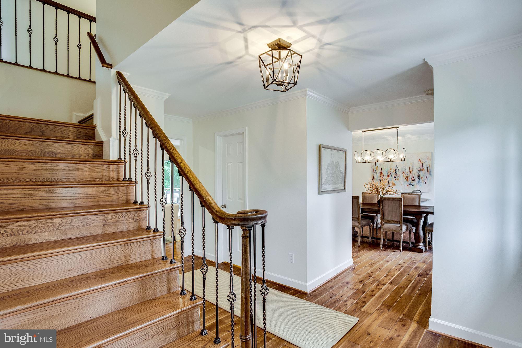 LANGLEY OAKS - Residential