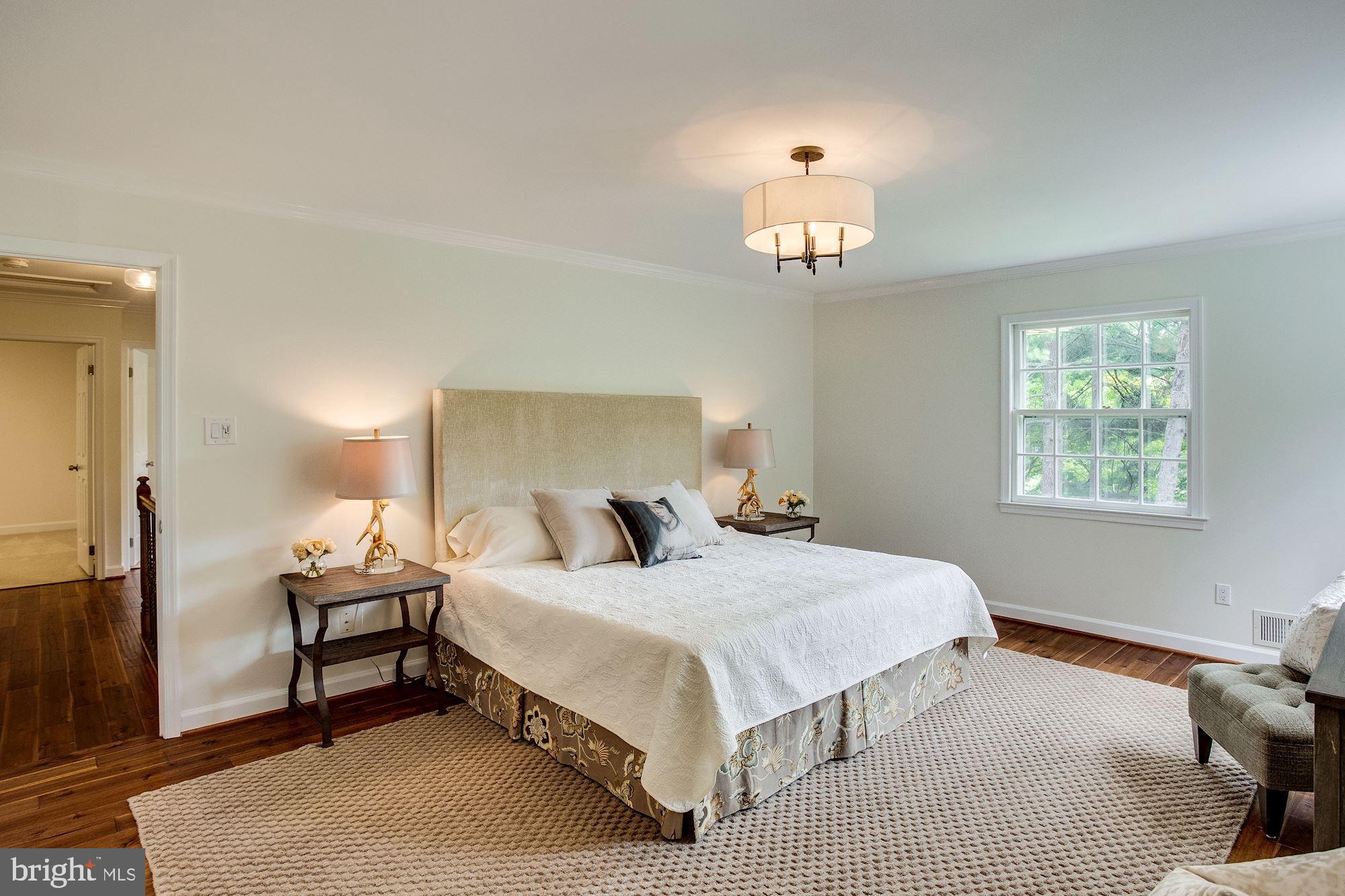 LANGLEY OAKS - Residential