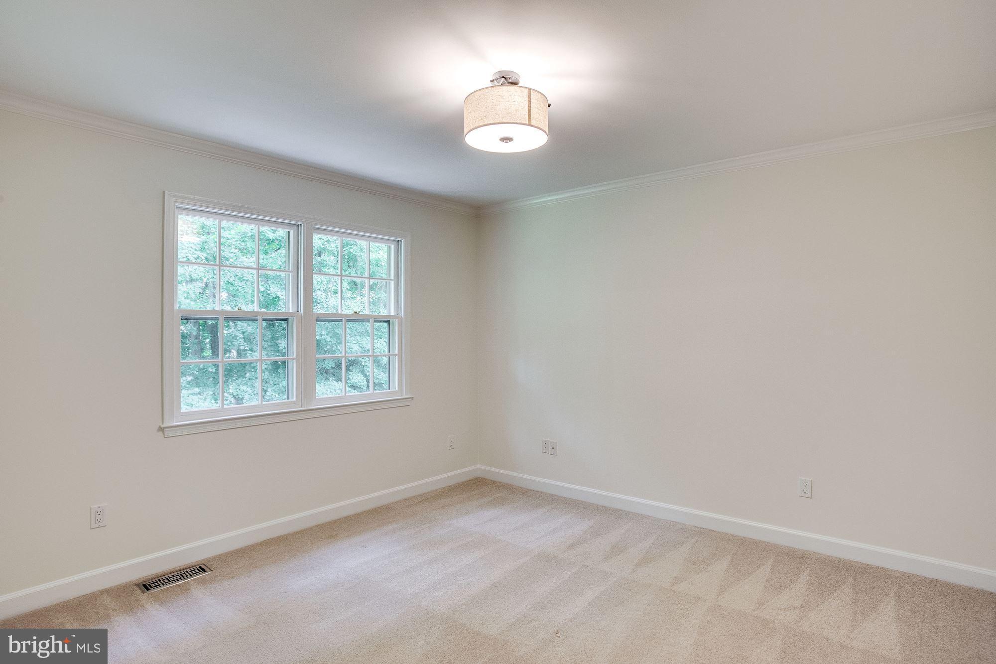 LANGLEY OAKS - Residential