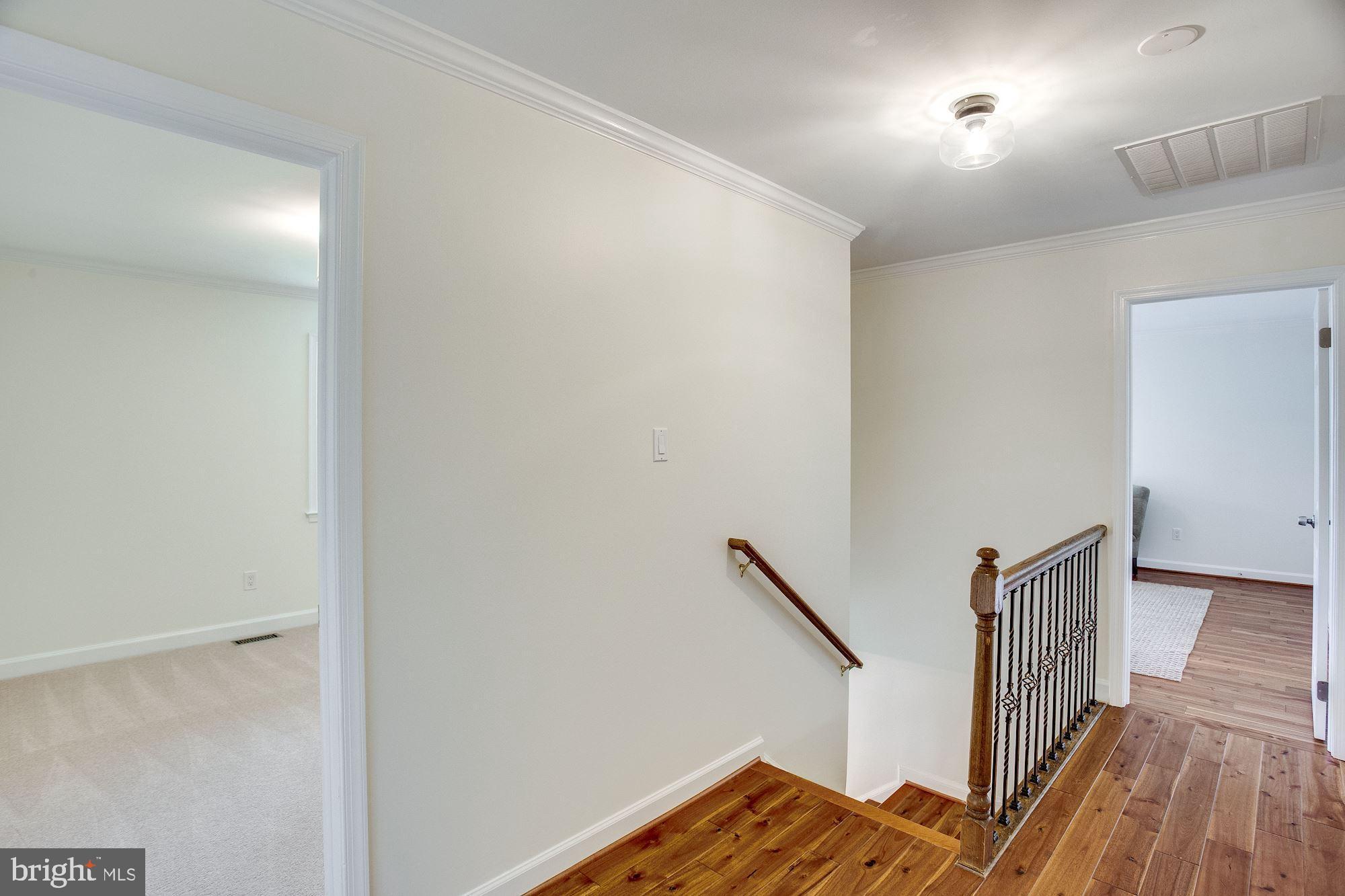 LANGLEY OAKS - Residential