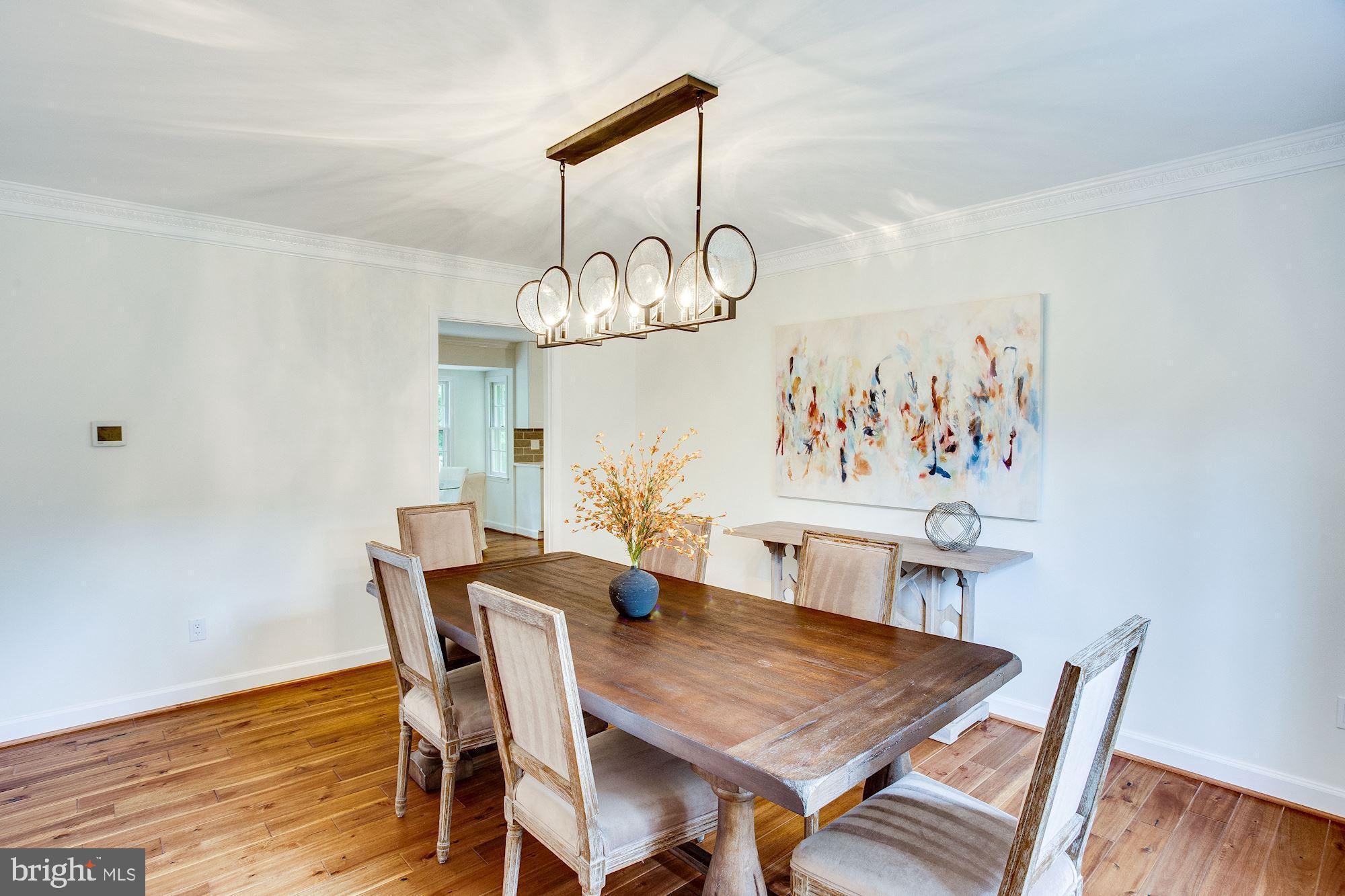 LANGLEY OAKS - Residential