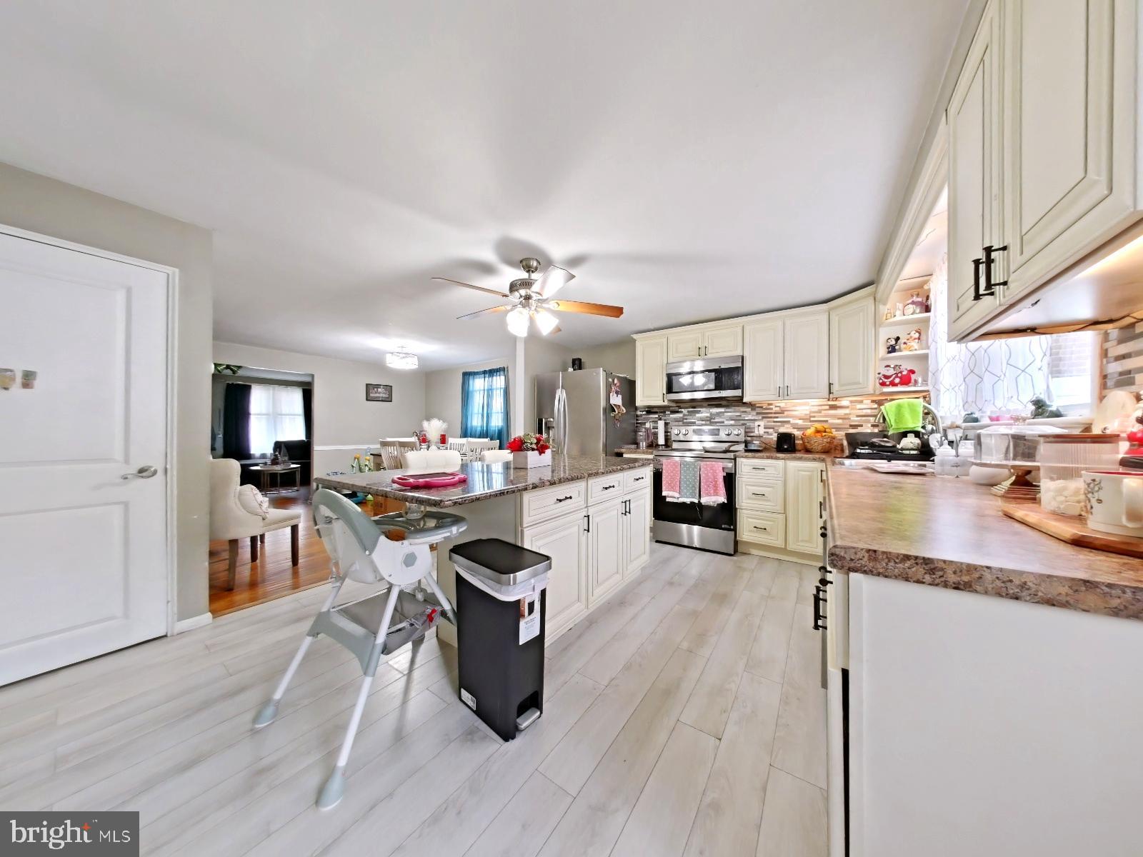 BLACK HORSE - Residential