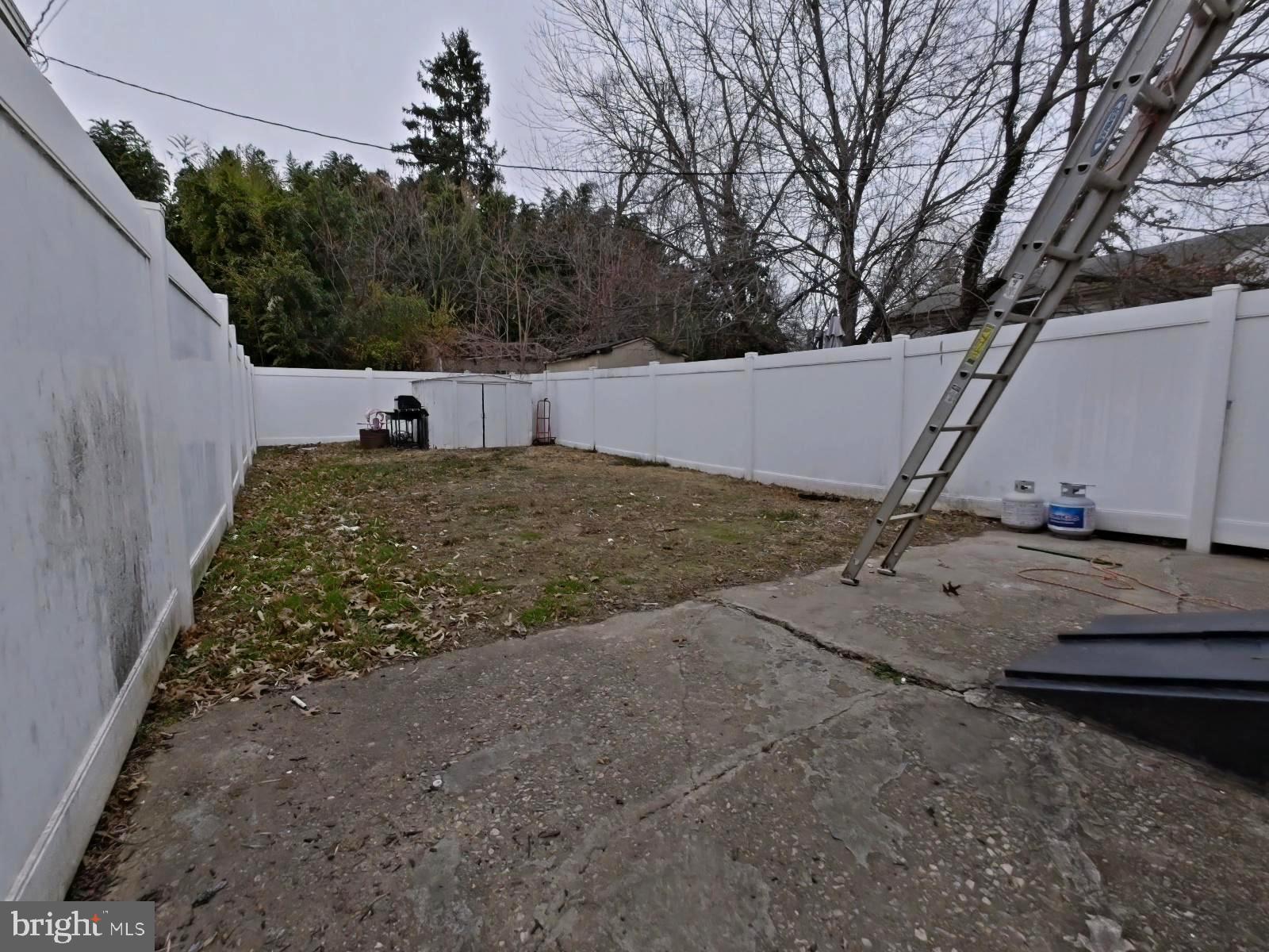 BLACK HORSE - Residential