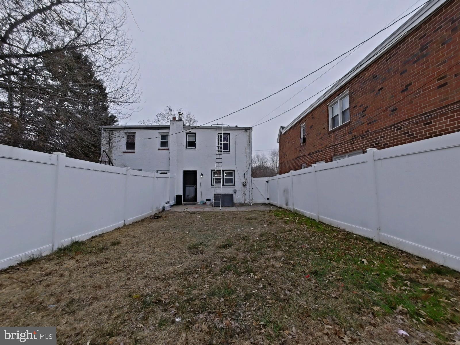 BLACK HORSE - Residential