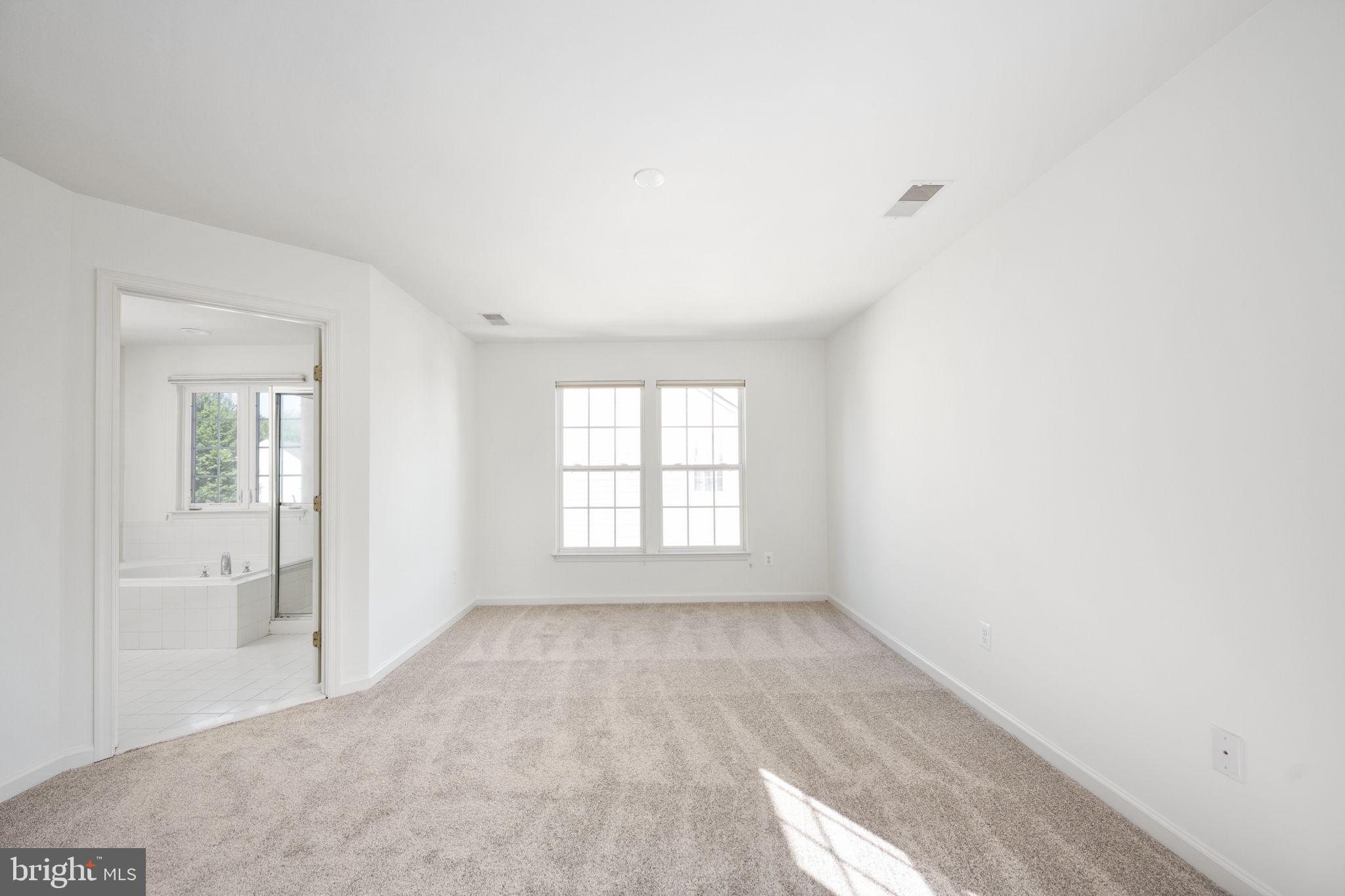 THE RESERVE AT MOORHEAD - Residential