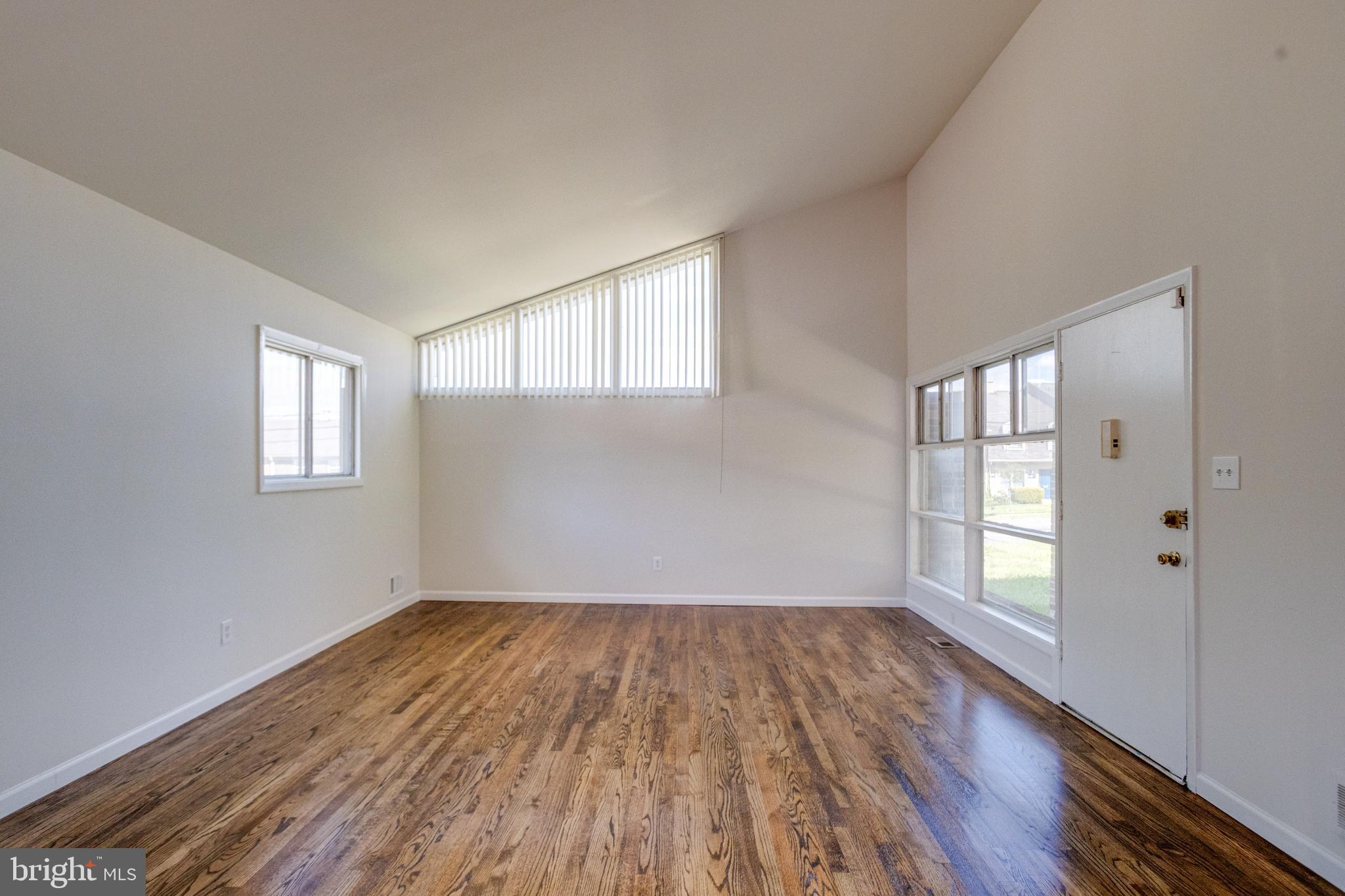 KENILWORTH PARK - Residential