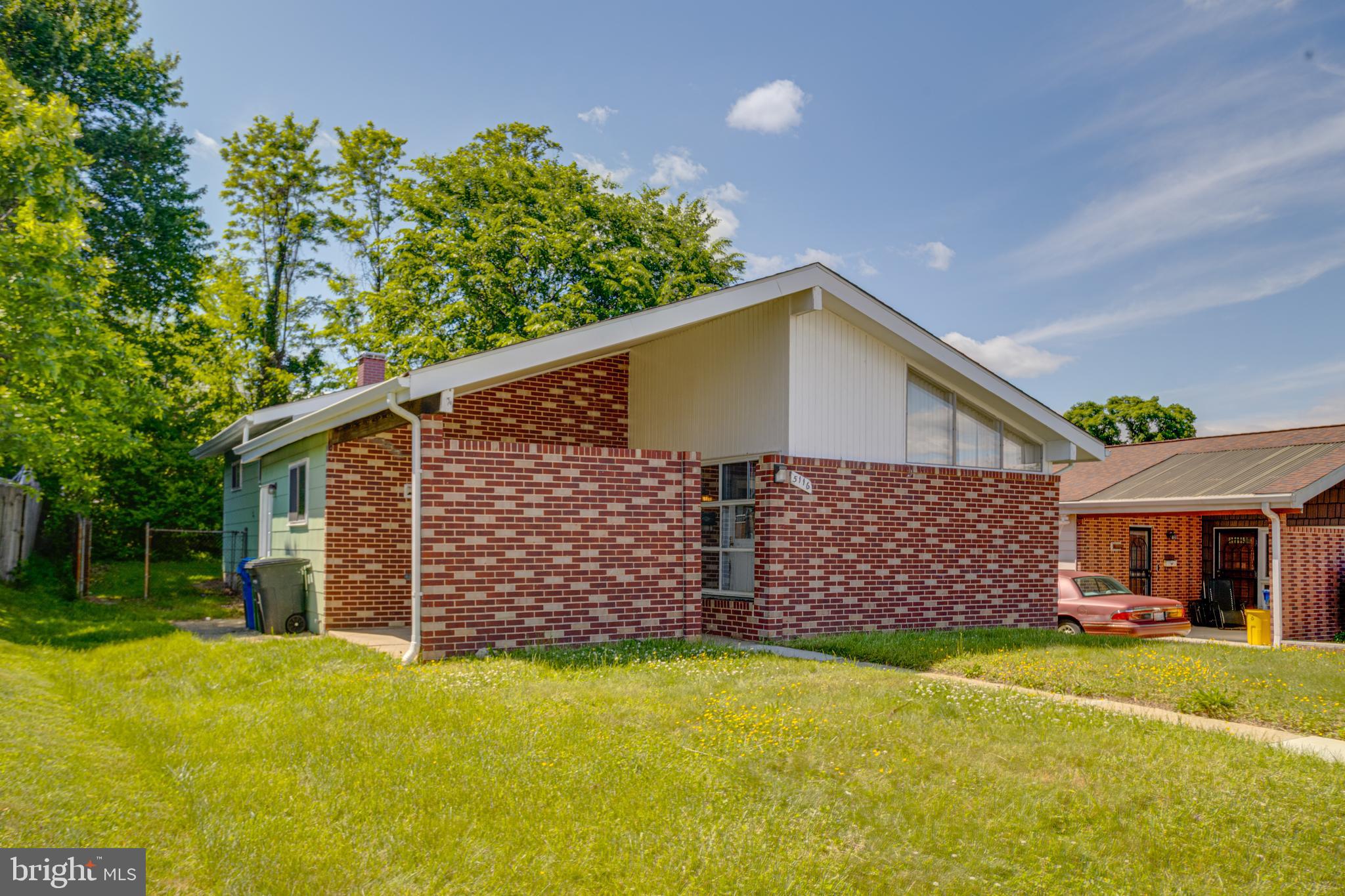 KENILWORTH PARK - Residential