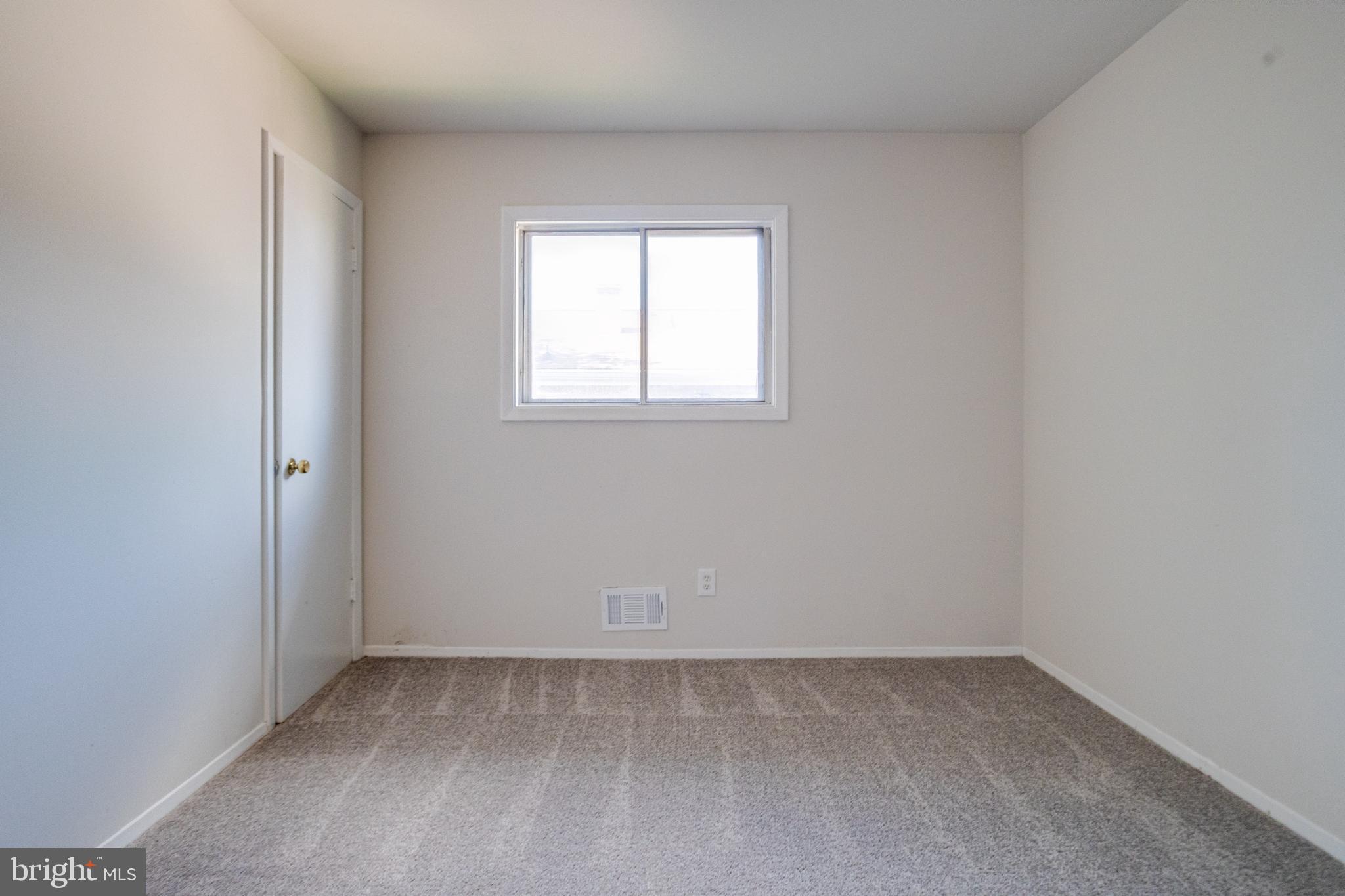 KENILWORTH PARK - Residential