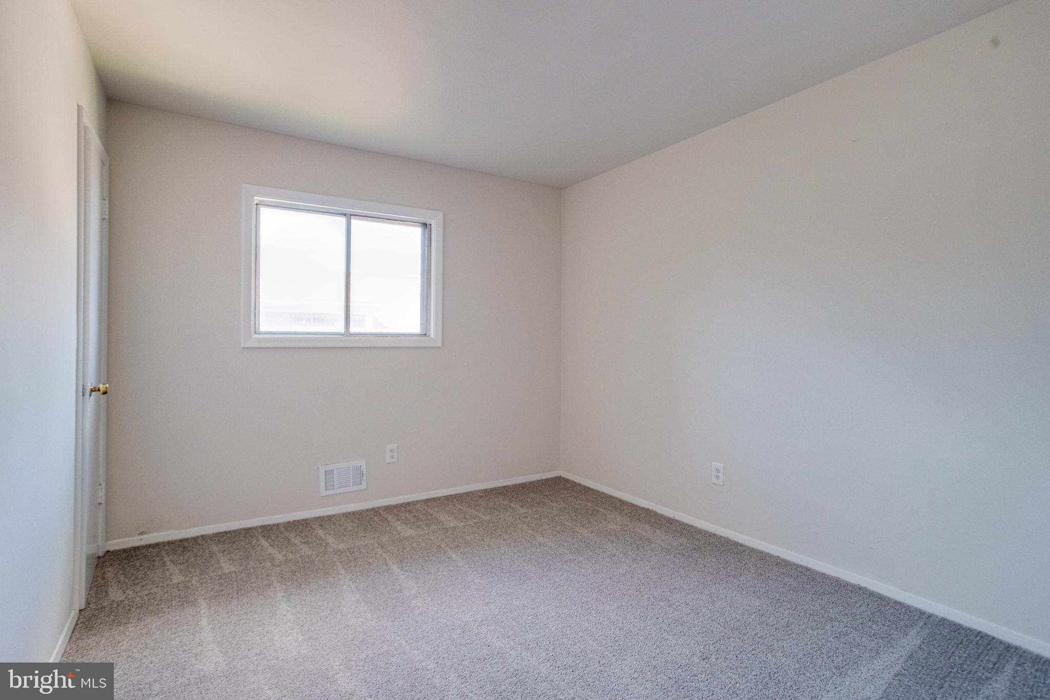 KENILWORTH PARK - Residential