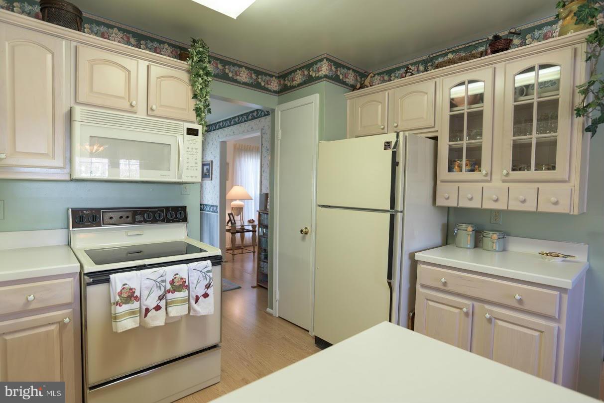 LAKE RIDGE - Residential