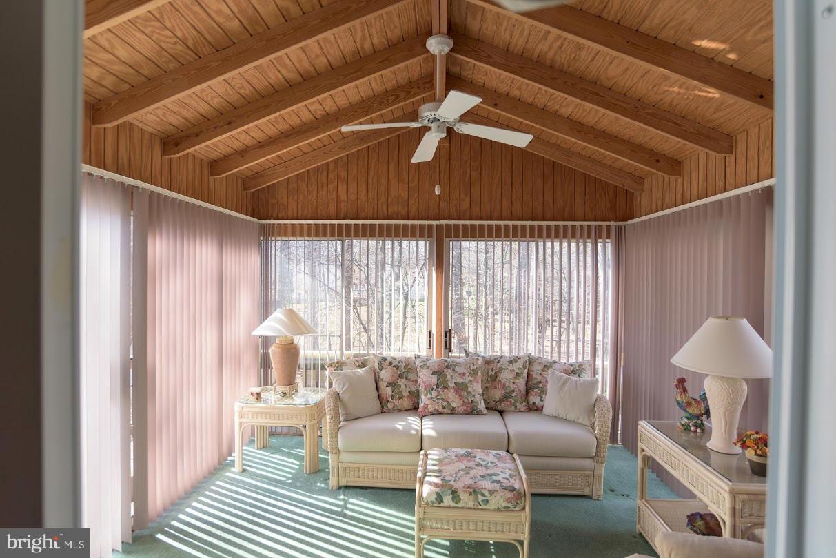 LAKE RIDGE - Residential