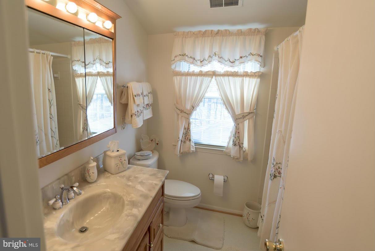 LAKE RIDGE - Residential