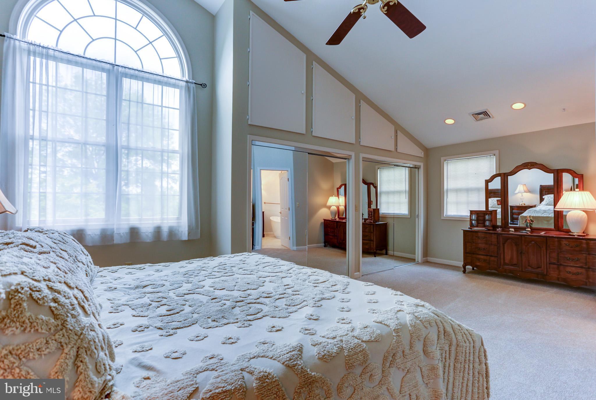 COUNTRY CLUB PARK - Residential