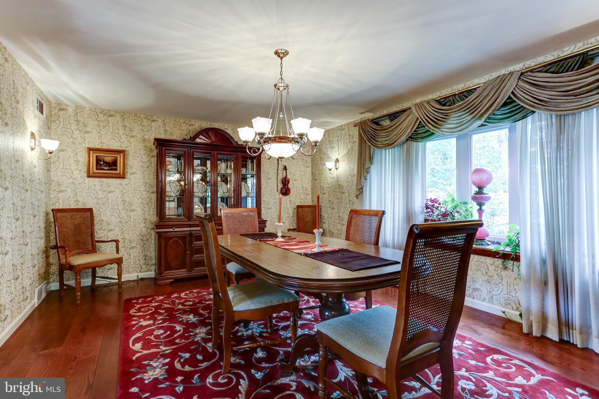 COUNTRY CLUB PARK - Residential