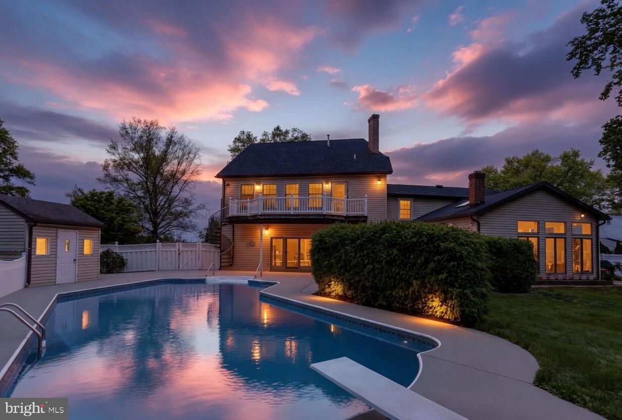 COUNTRY CLUB PARK - Residential