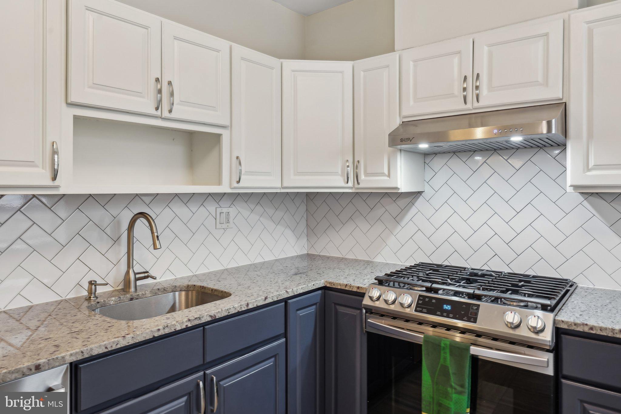 POINT BREEZE - Residential