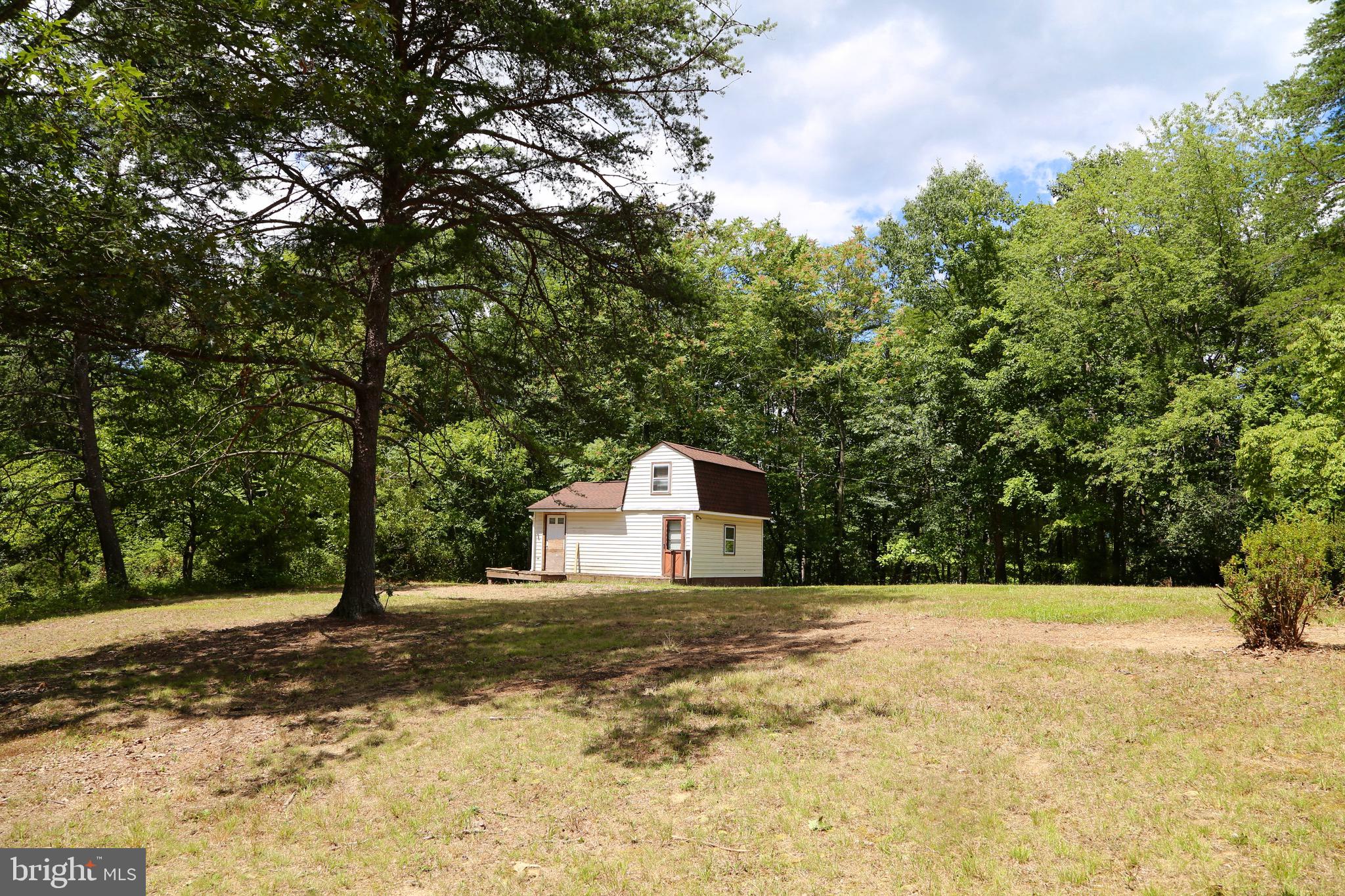 MOUNTAIN VIEW - Residential