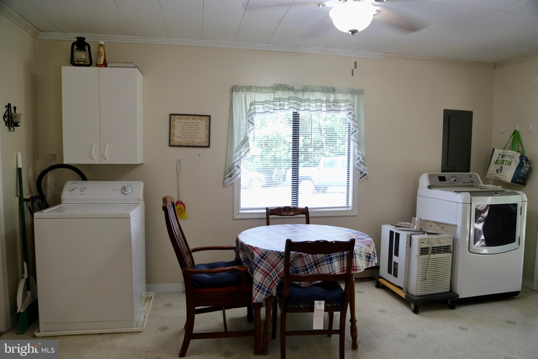 MOUNTAIN VIEW - Residential