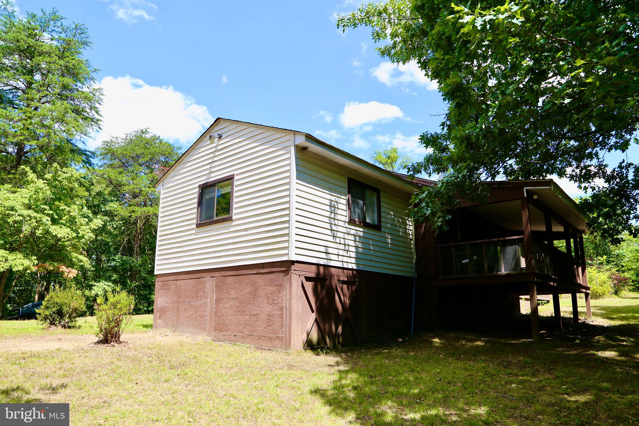 MOUNTAIN VIEW - Residential