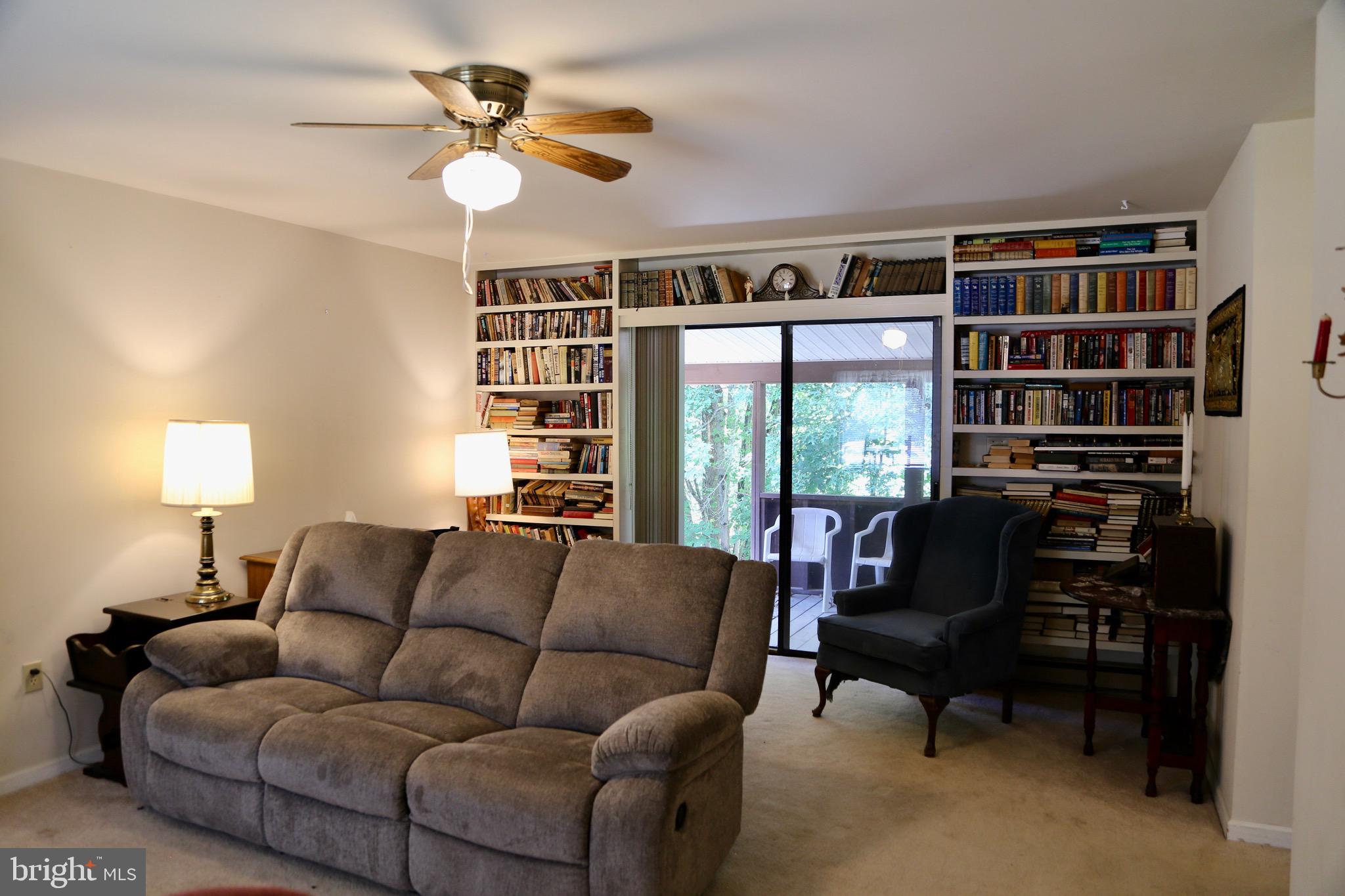 MOUNTAIN VIEW - Residential