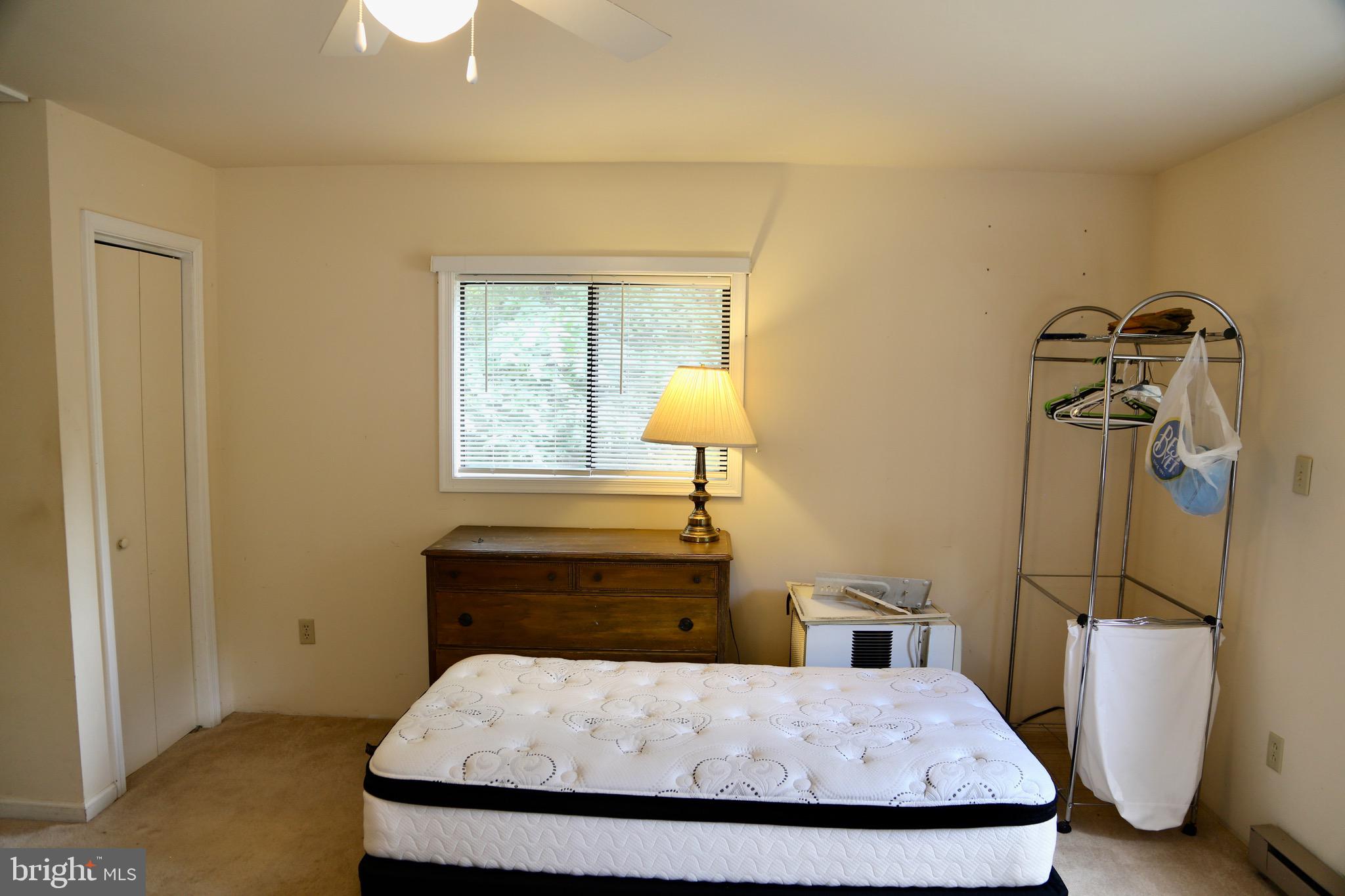 MOUNTAIN VIEW - Residential