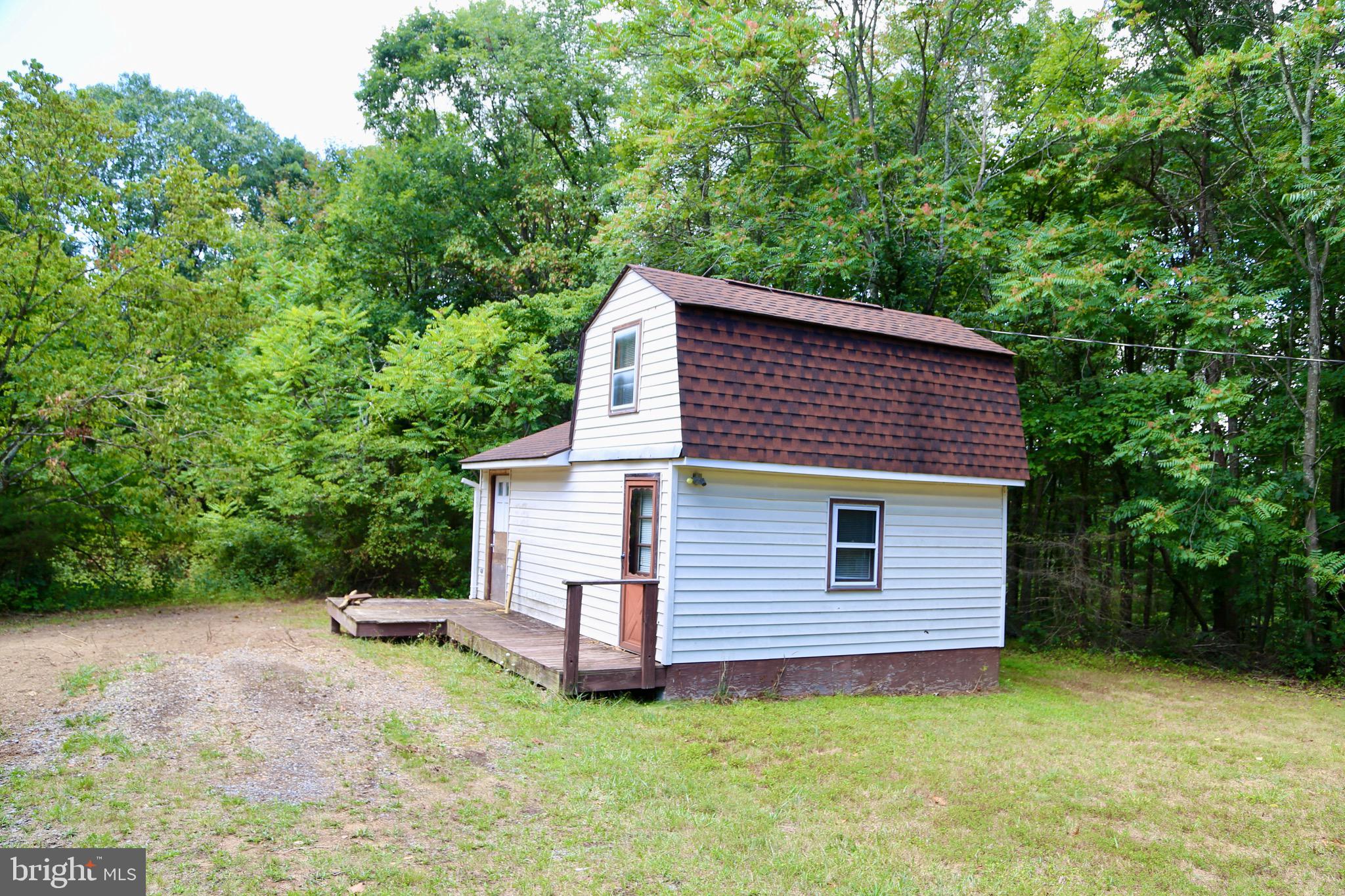 MOUNTAIN VIEW - Residential